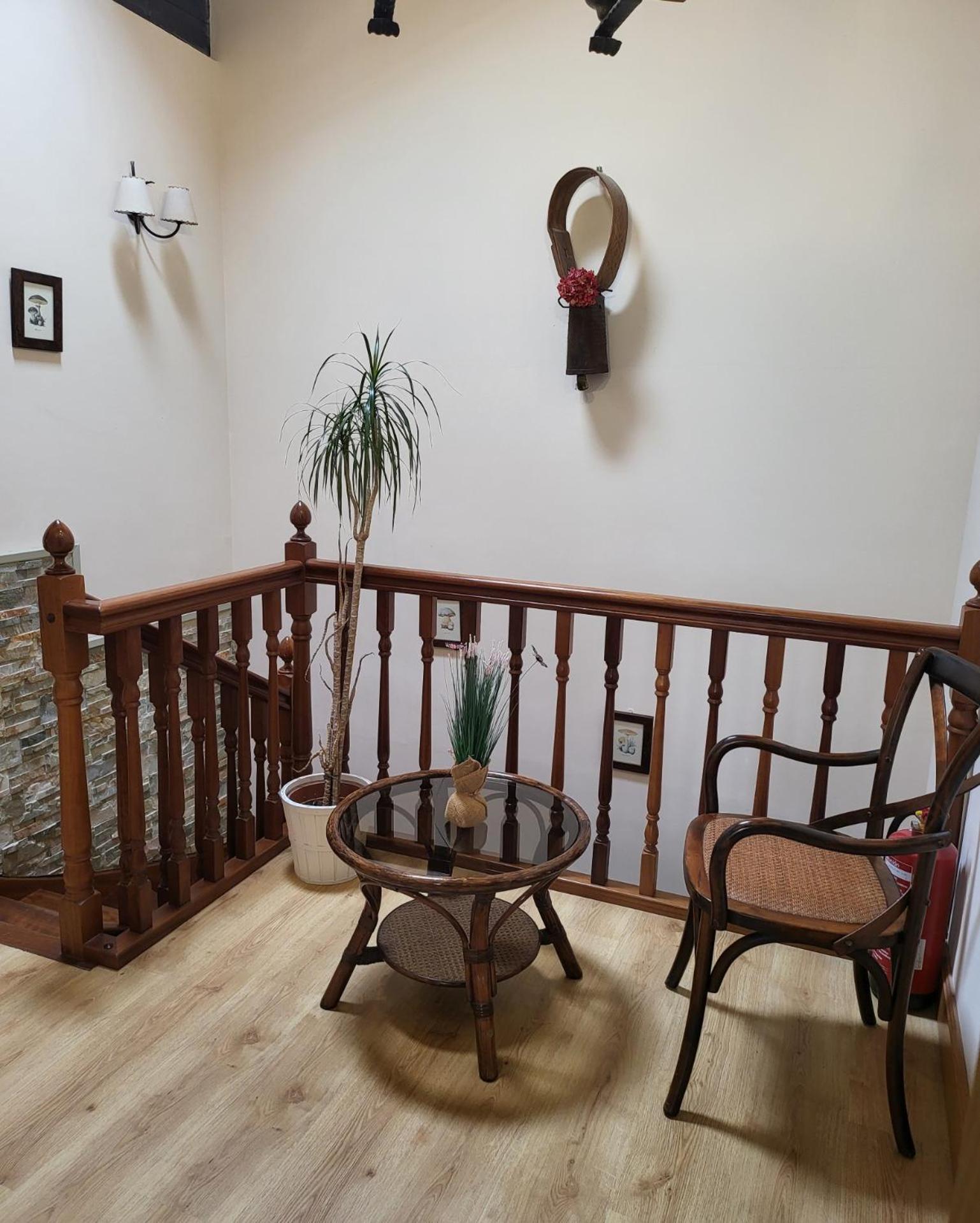Three-Bedroom House photo 2