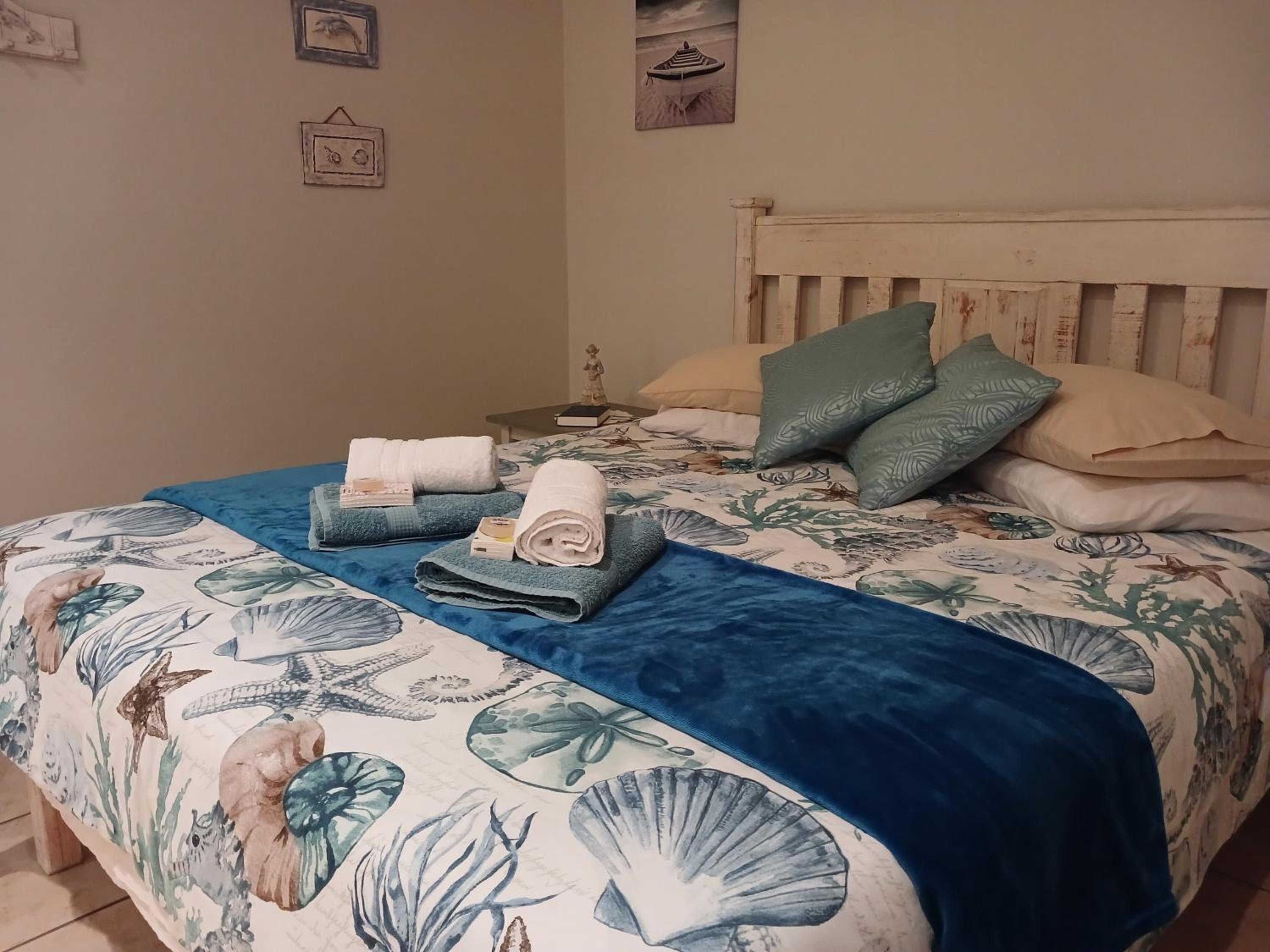 Two-Bedroom Home stay photo 1
