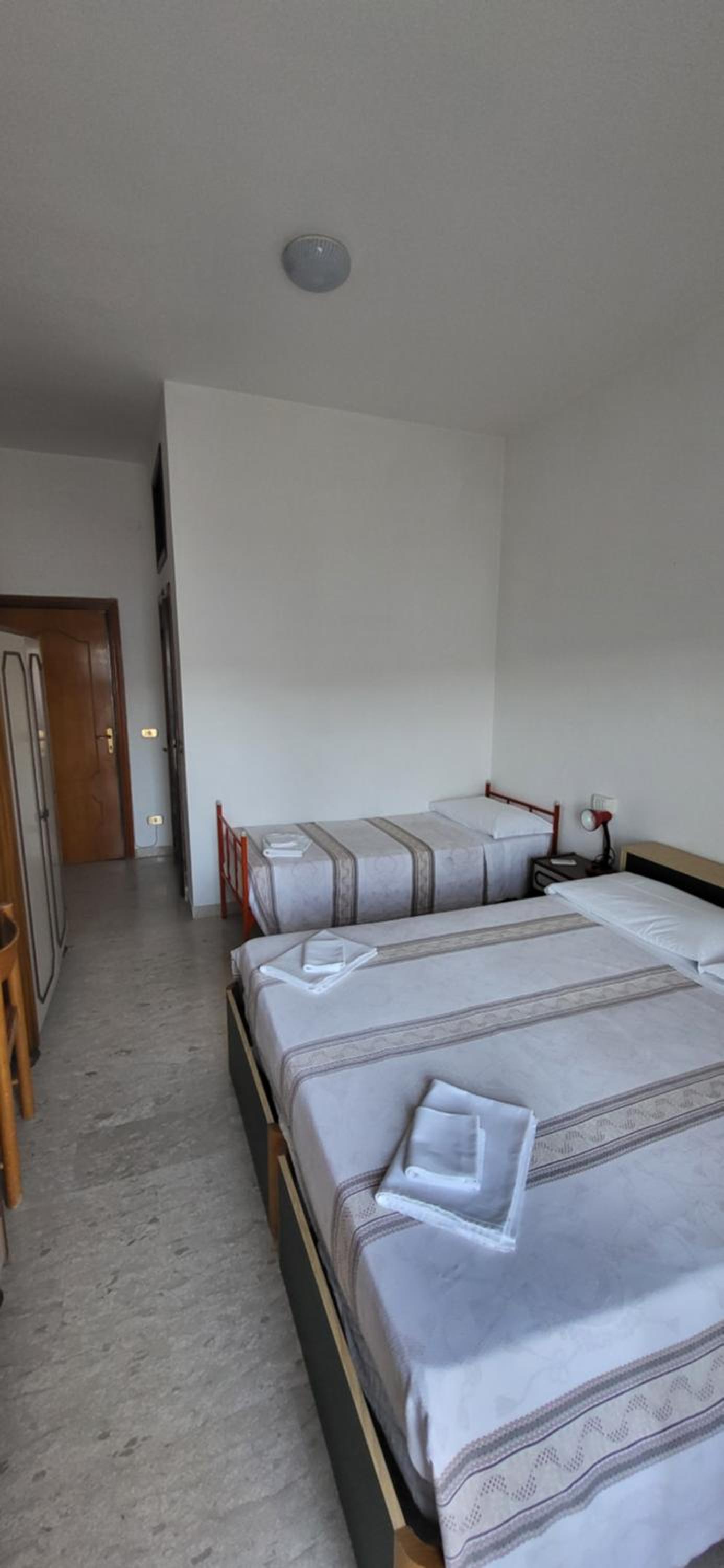 Standard Triple Room with Sea View photo 1