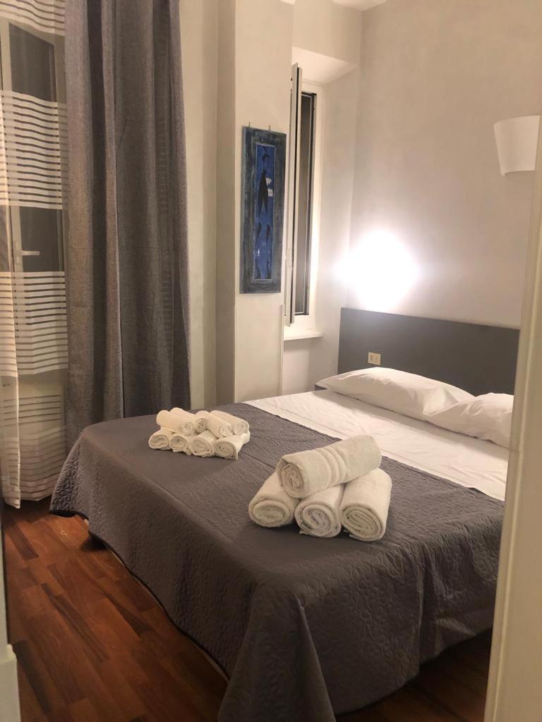 Deluxe Double Room with Extra Bed