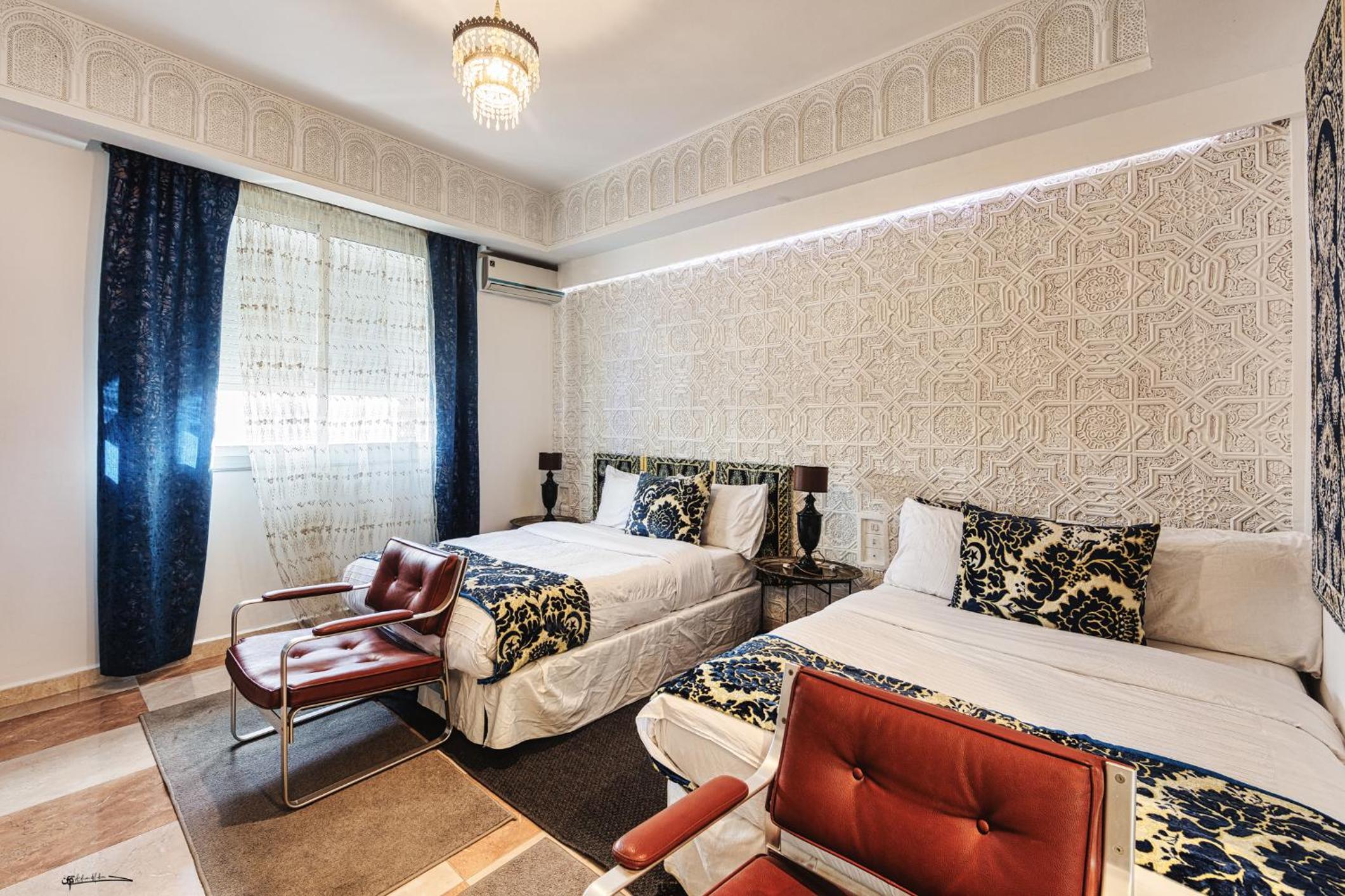 Deluxe Twin Room - Photo 8