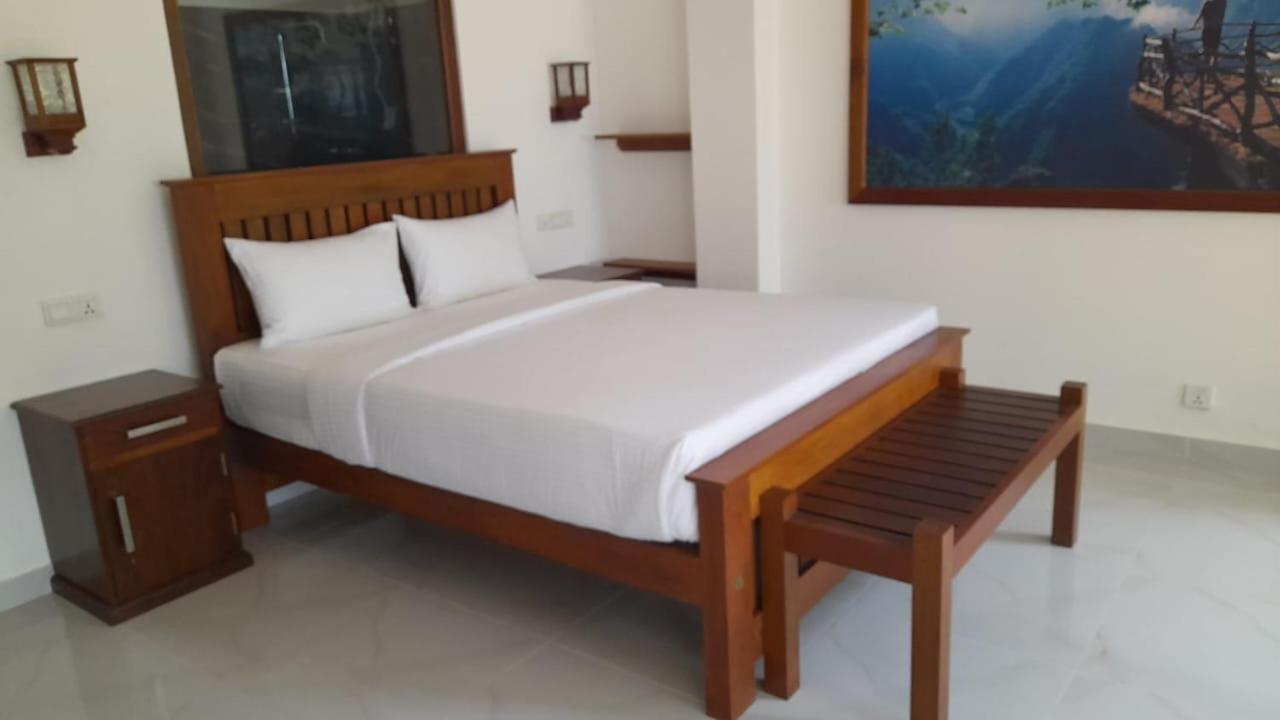 Deluxe Triple Room with Sea View photo 2