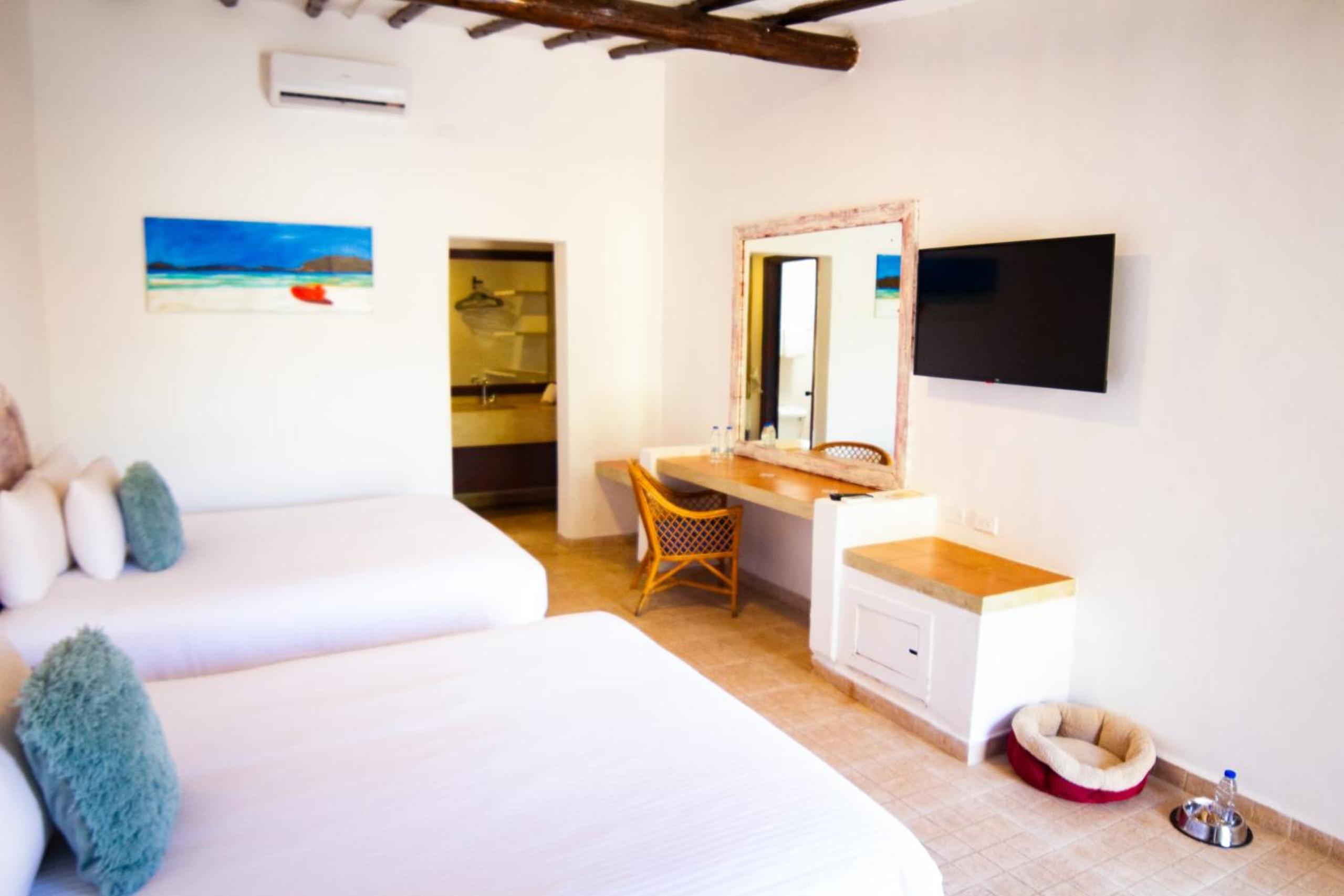 Double or Twin Room photo 1