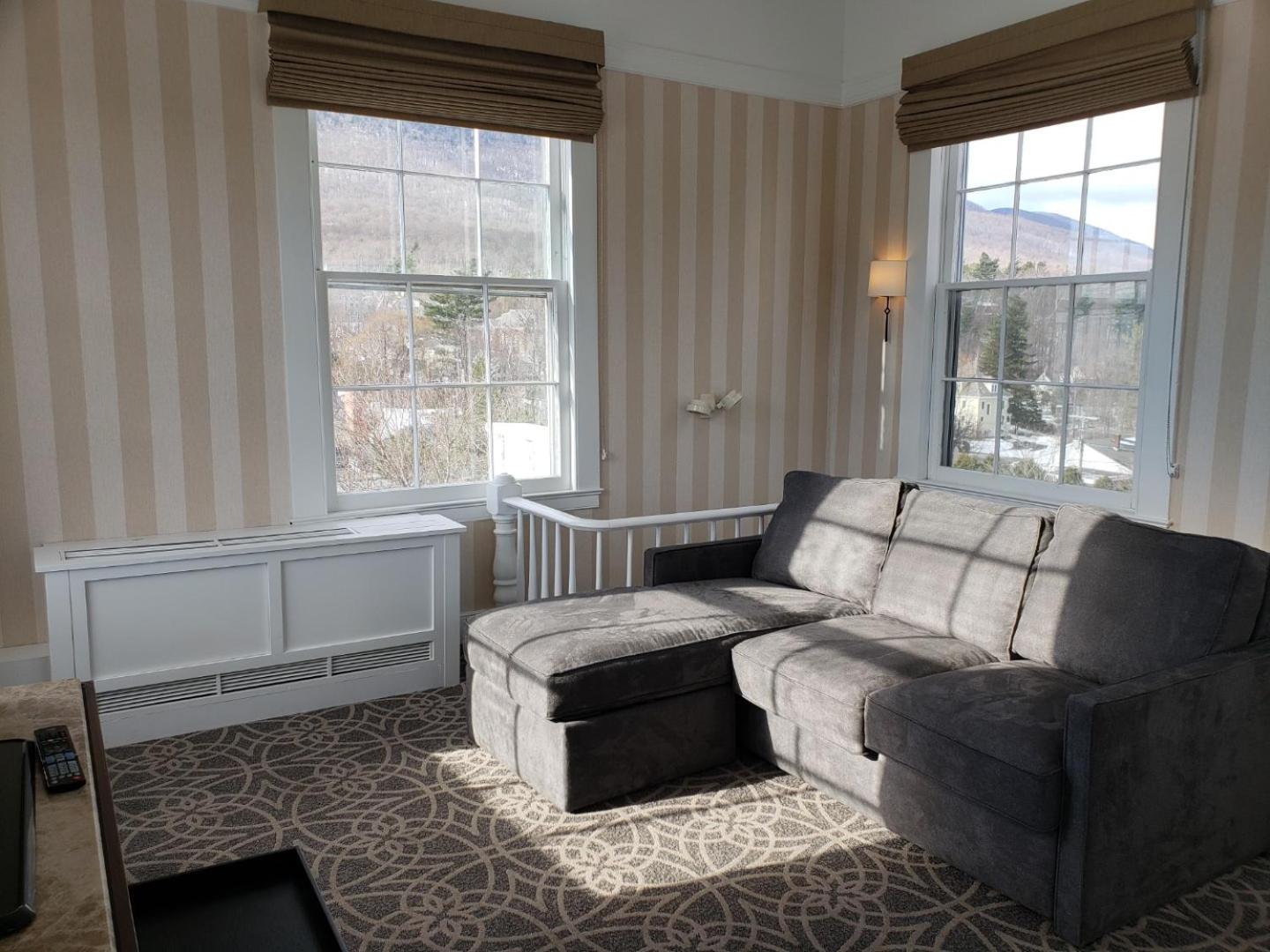 Mountain View Cupola Suite - Photo 4