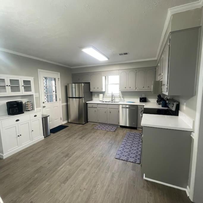 Two-Bedroom House photo 2