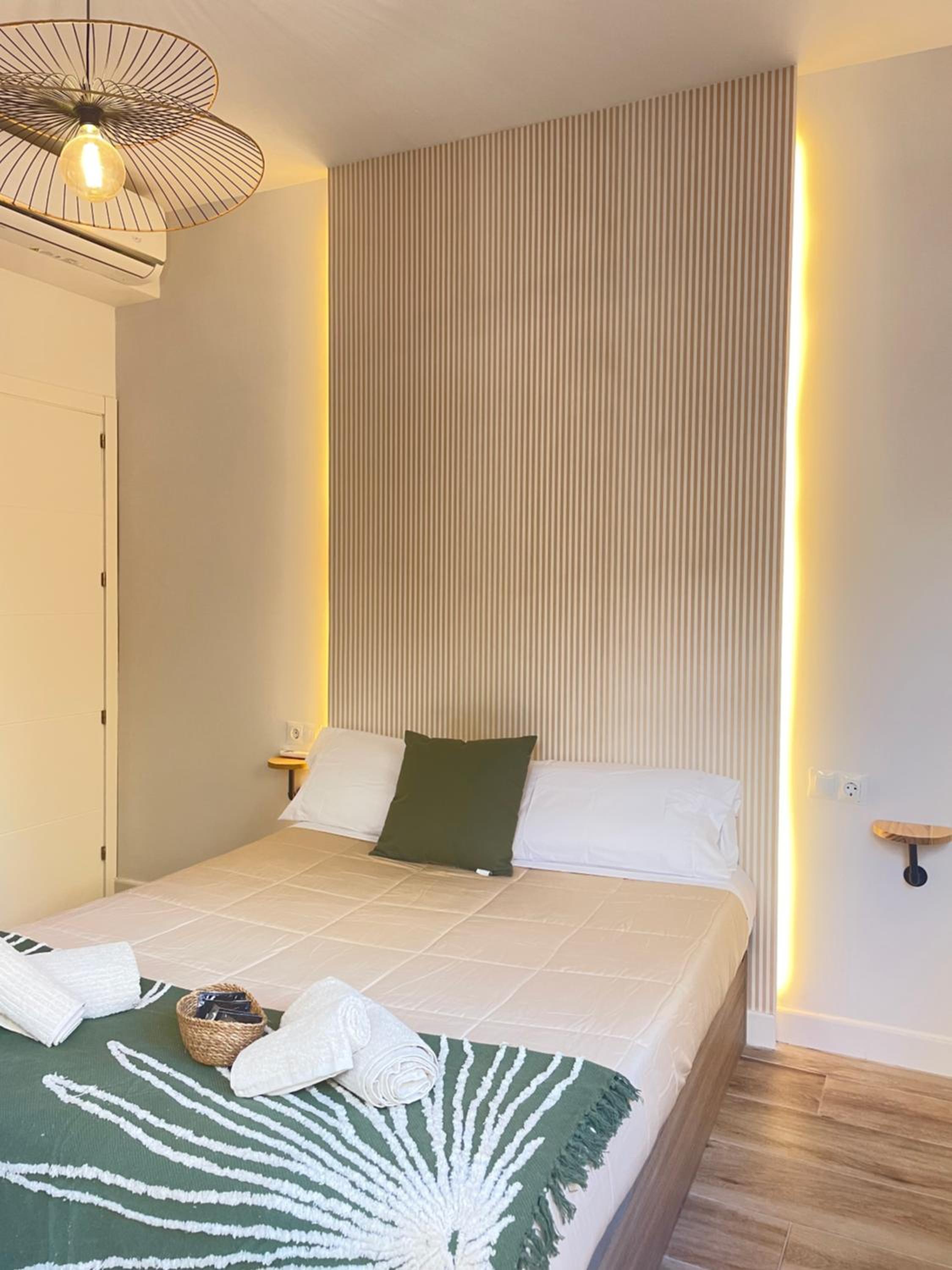 Habitación doble con baño compartido