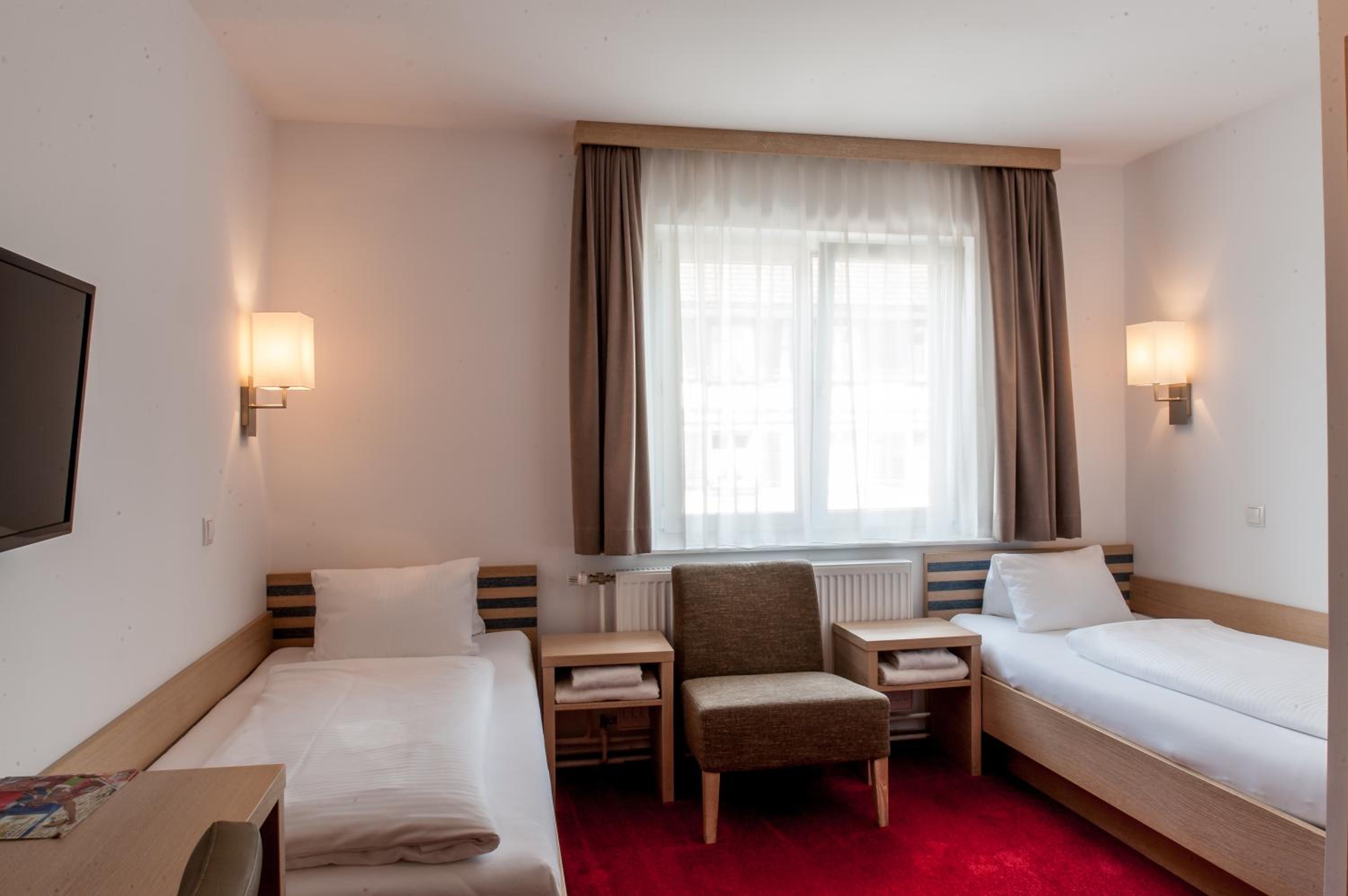 Twin Room photo 2