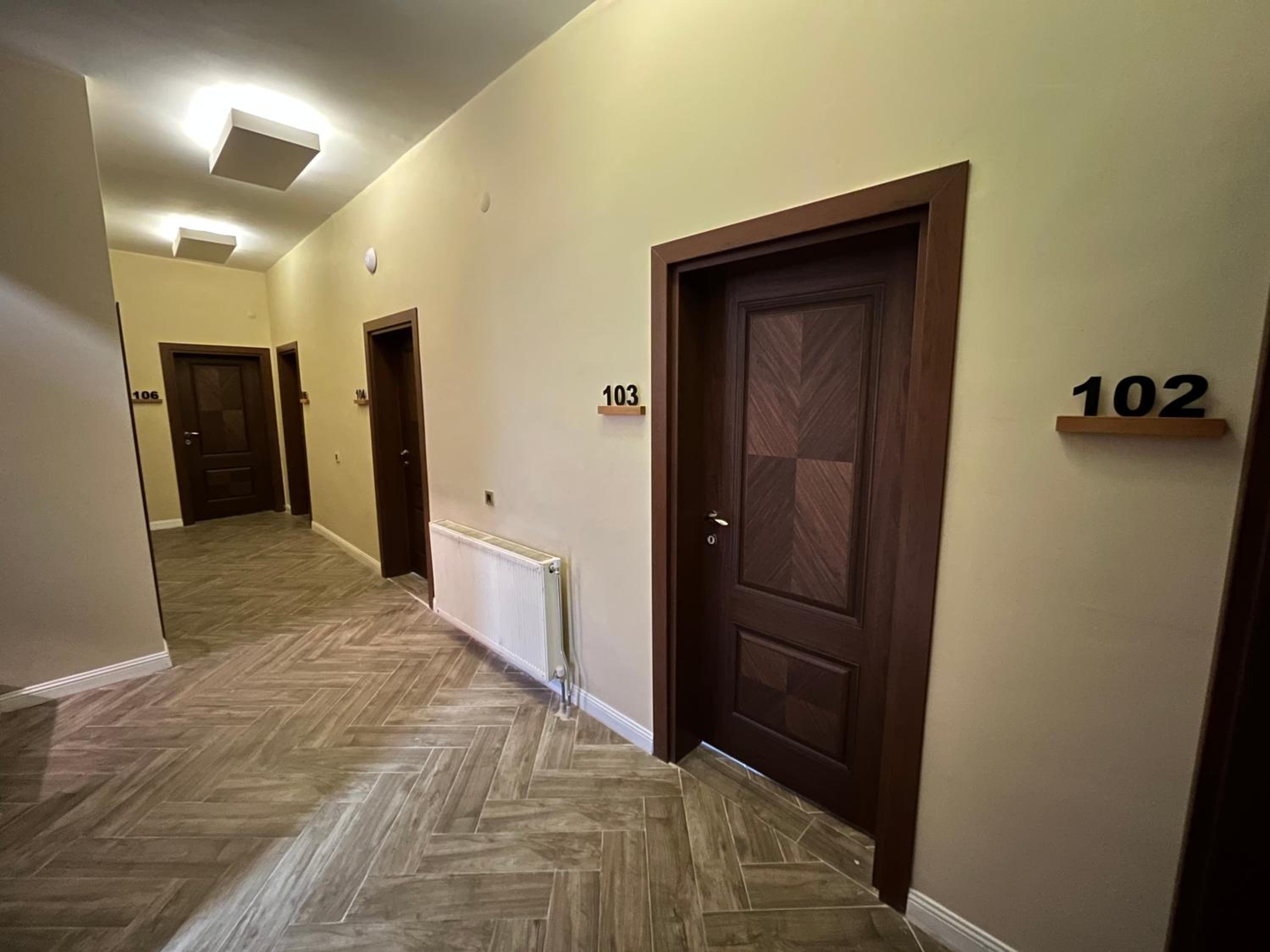 Double Room - Photo 3