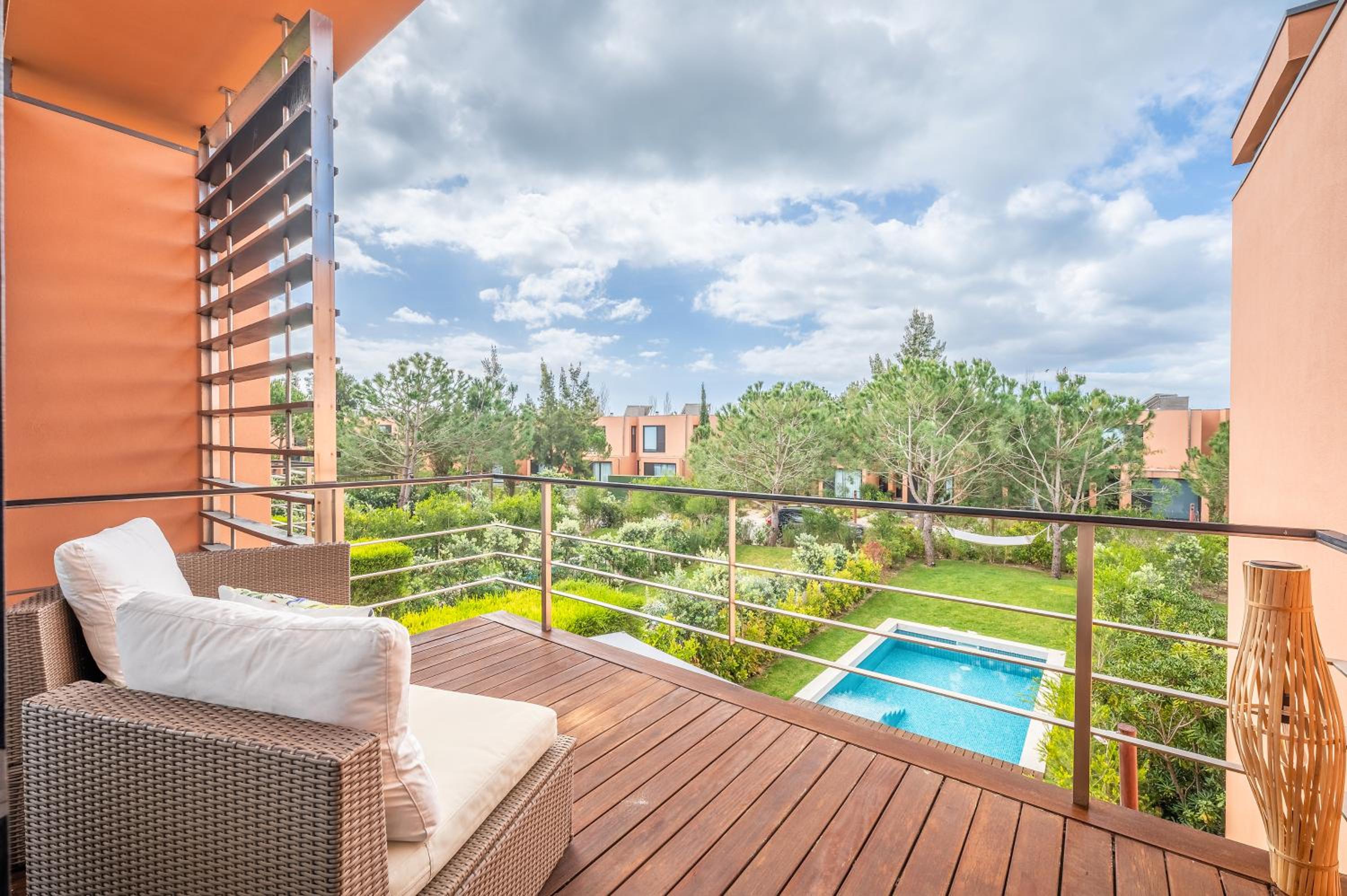 Villa photo 2