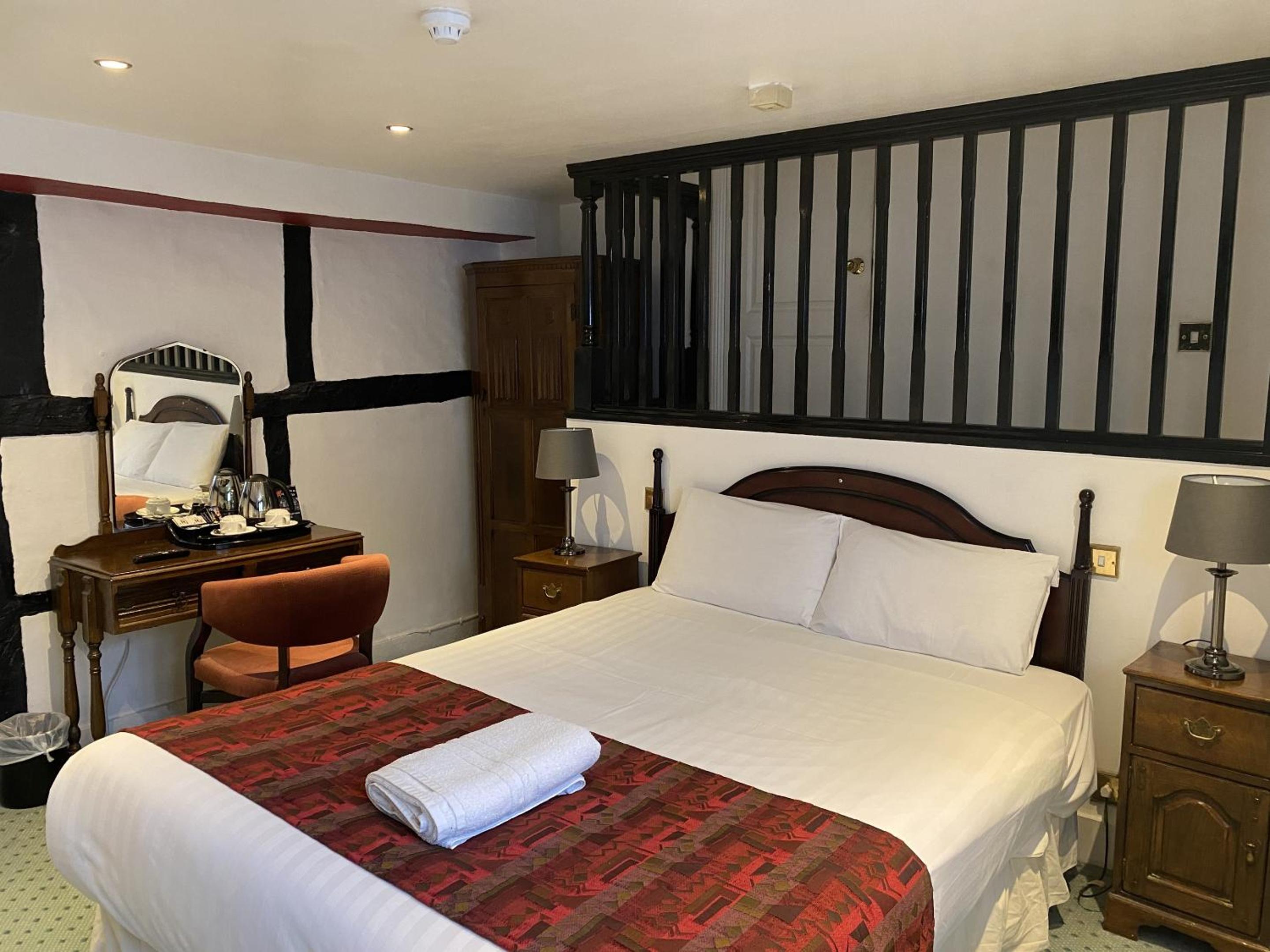 Standard Double Room - Photo 3