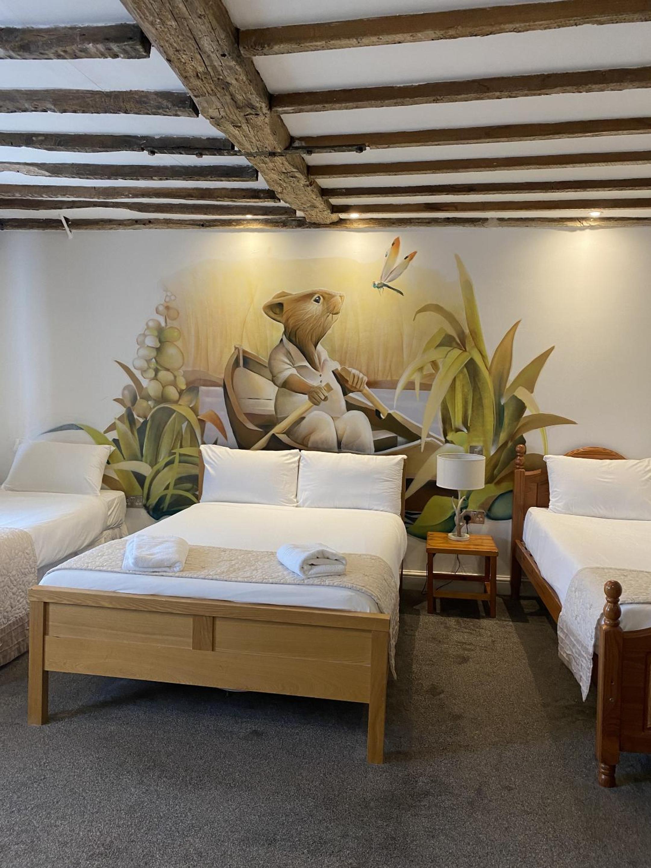 Quadruple Room - Photo 5