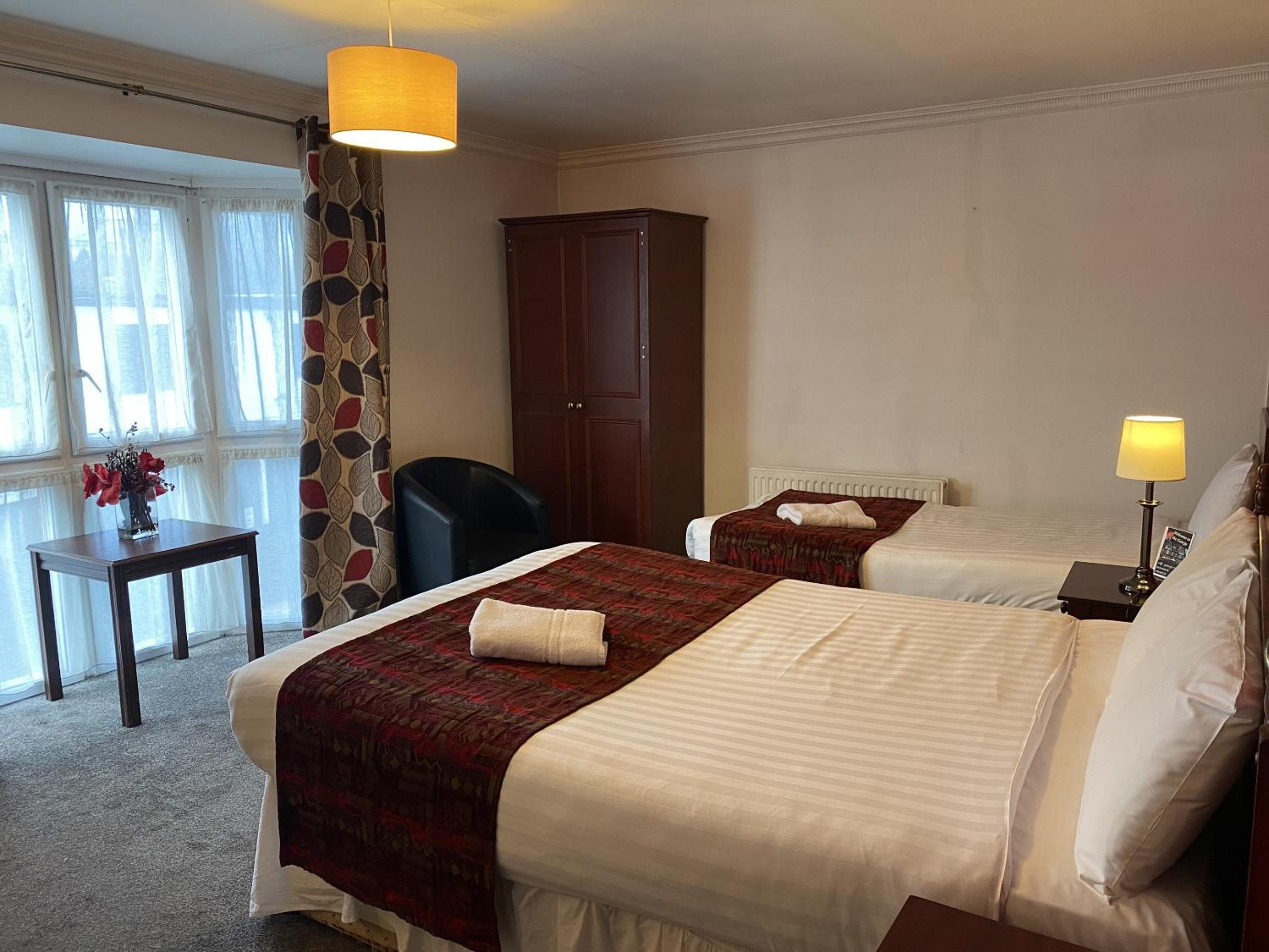 Standard Triple Room - Photo 4