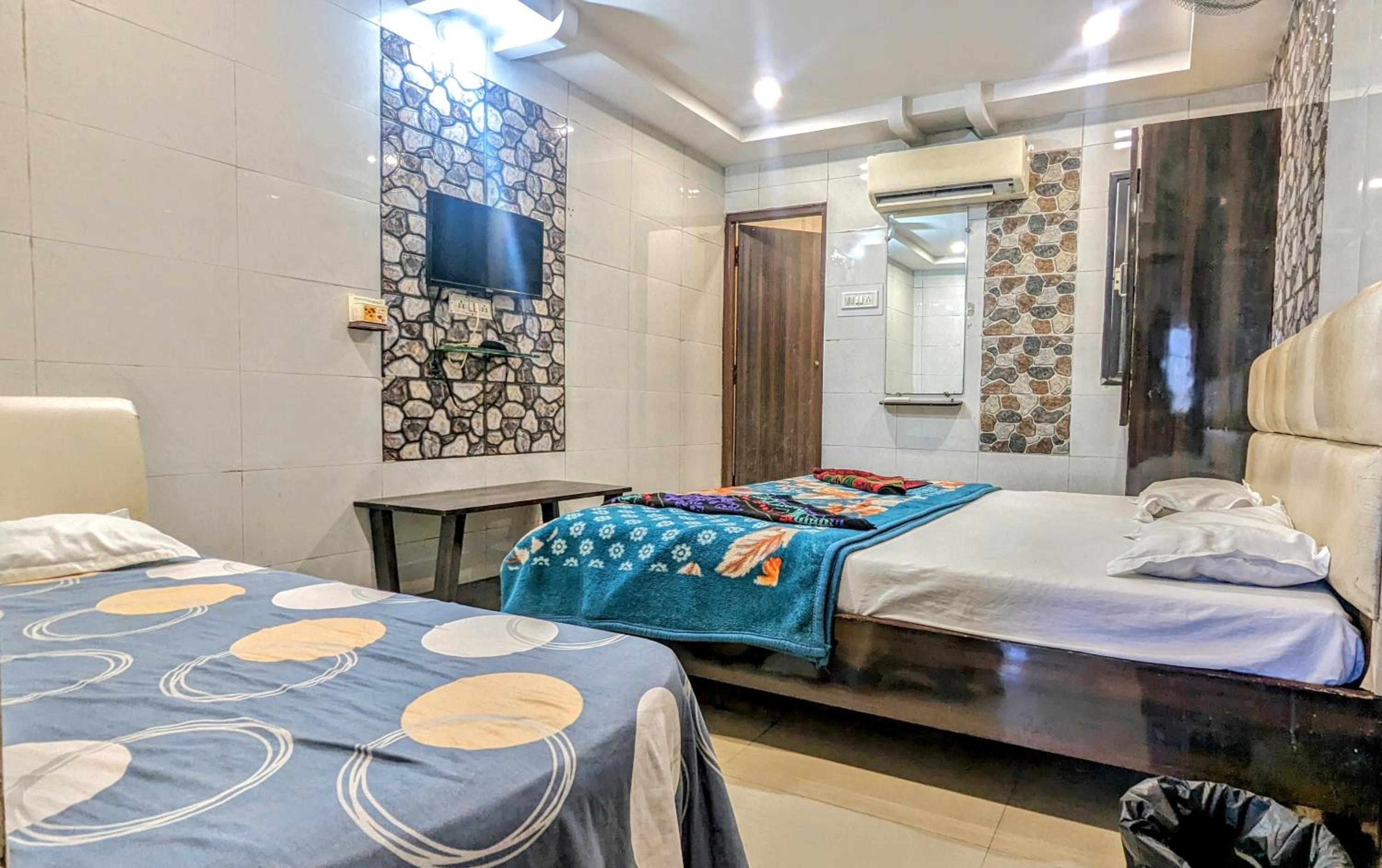 Deluxe Triple Room photo 3