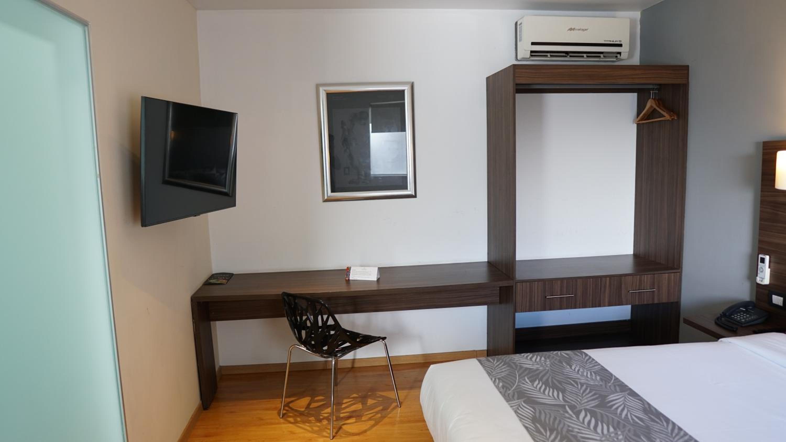 Superior Queen Room photo 3