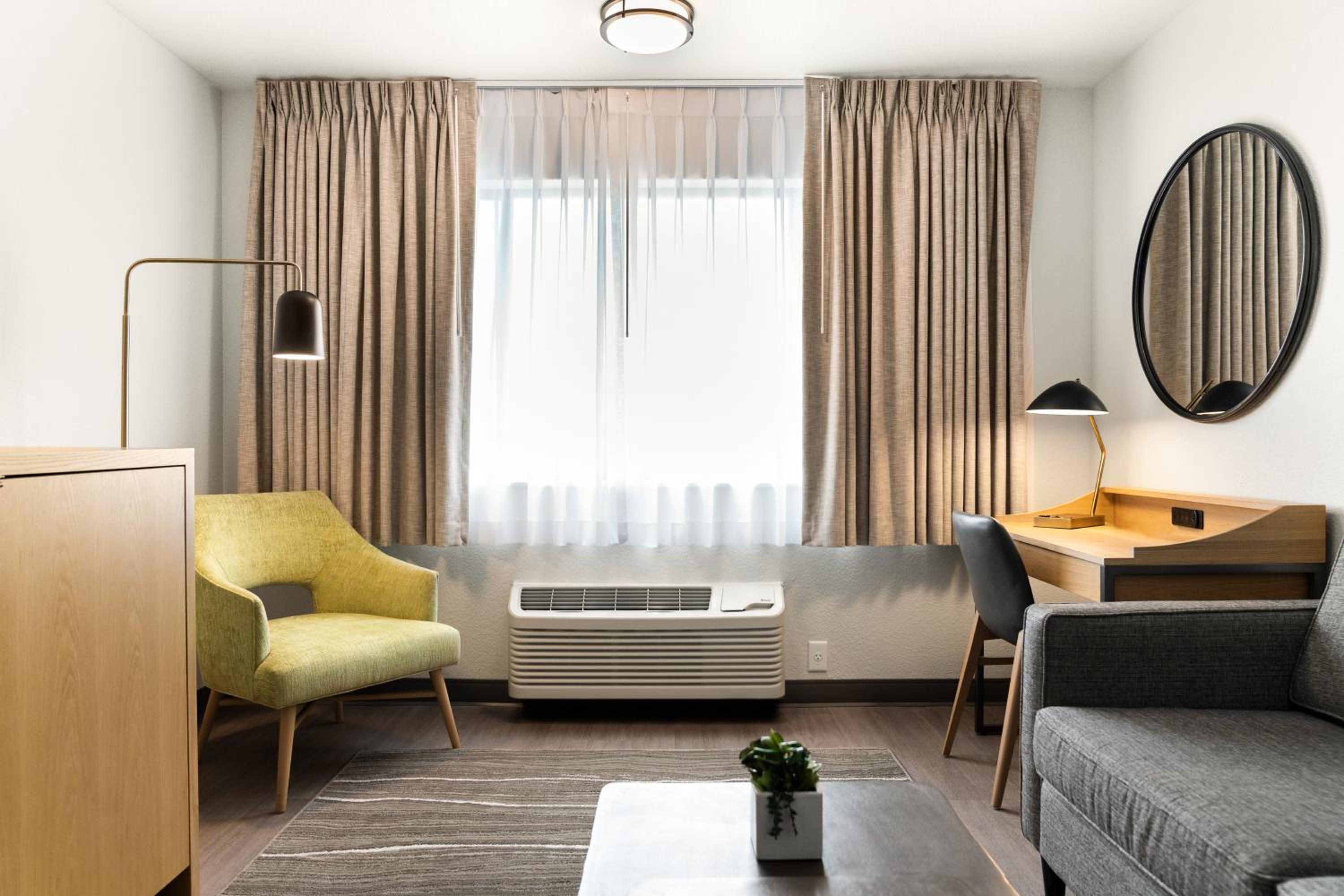 Executive 2 Queen Suite - Photo 1