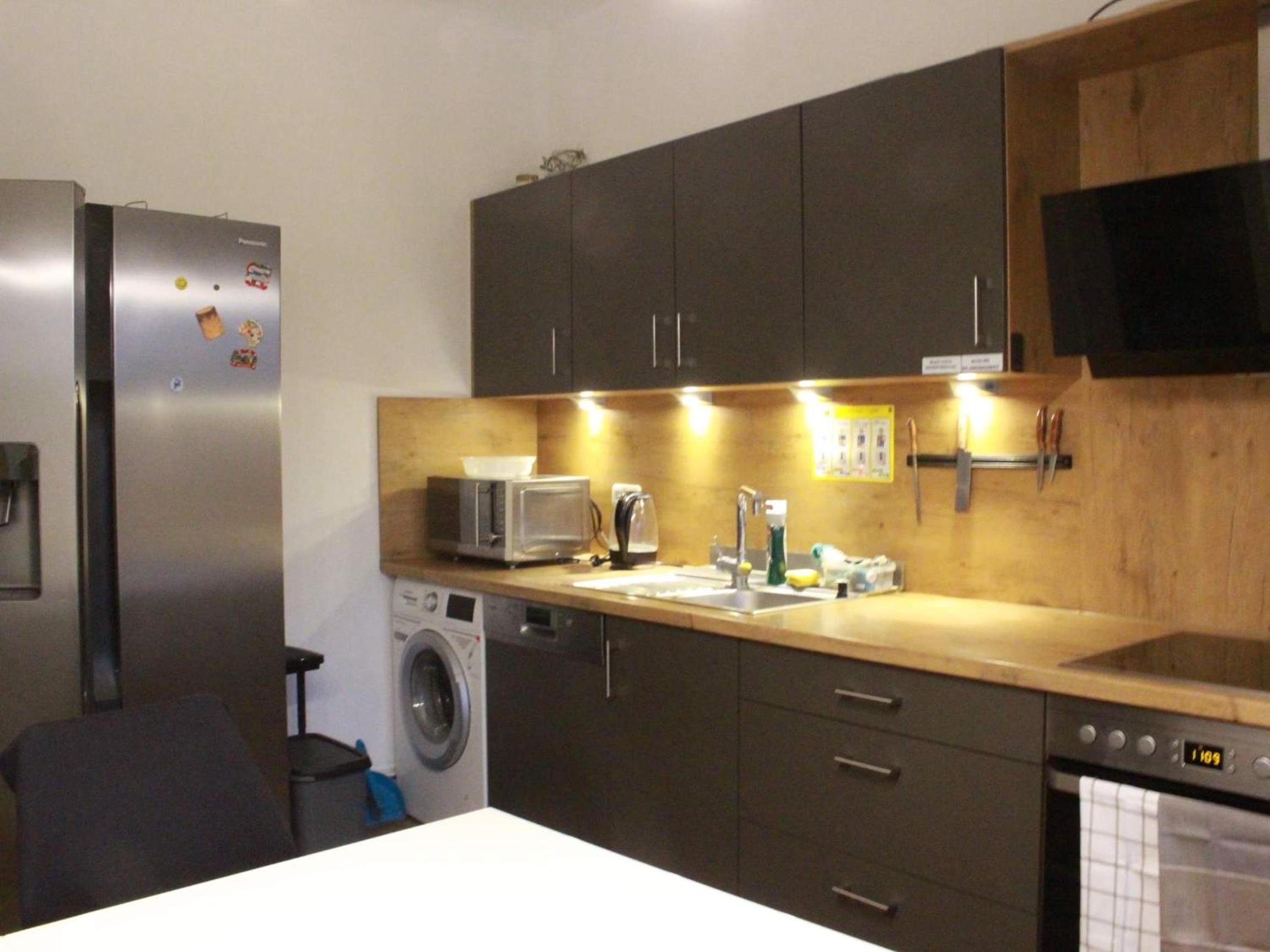 Three-Bedroom Apartment photo 2