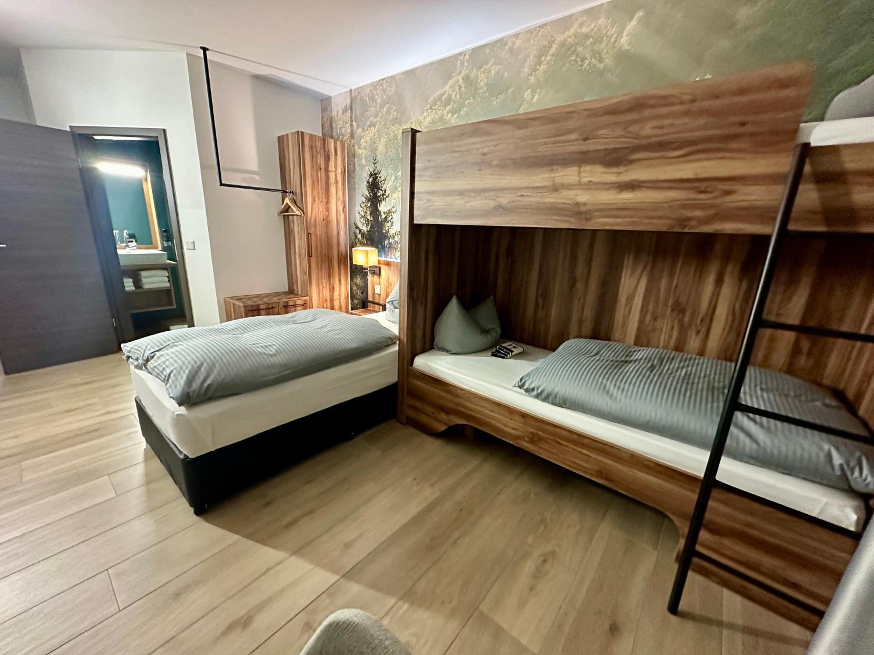 Triple Room - Photo 1