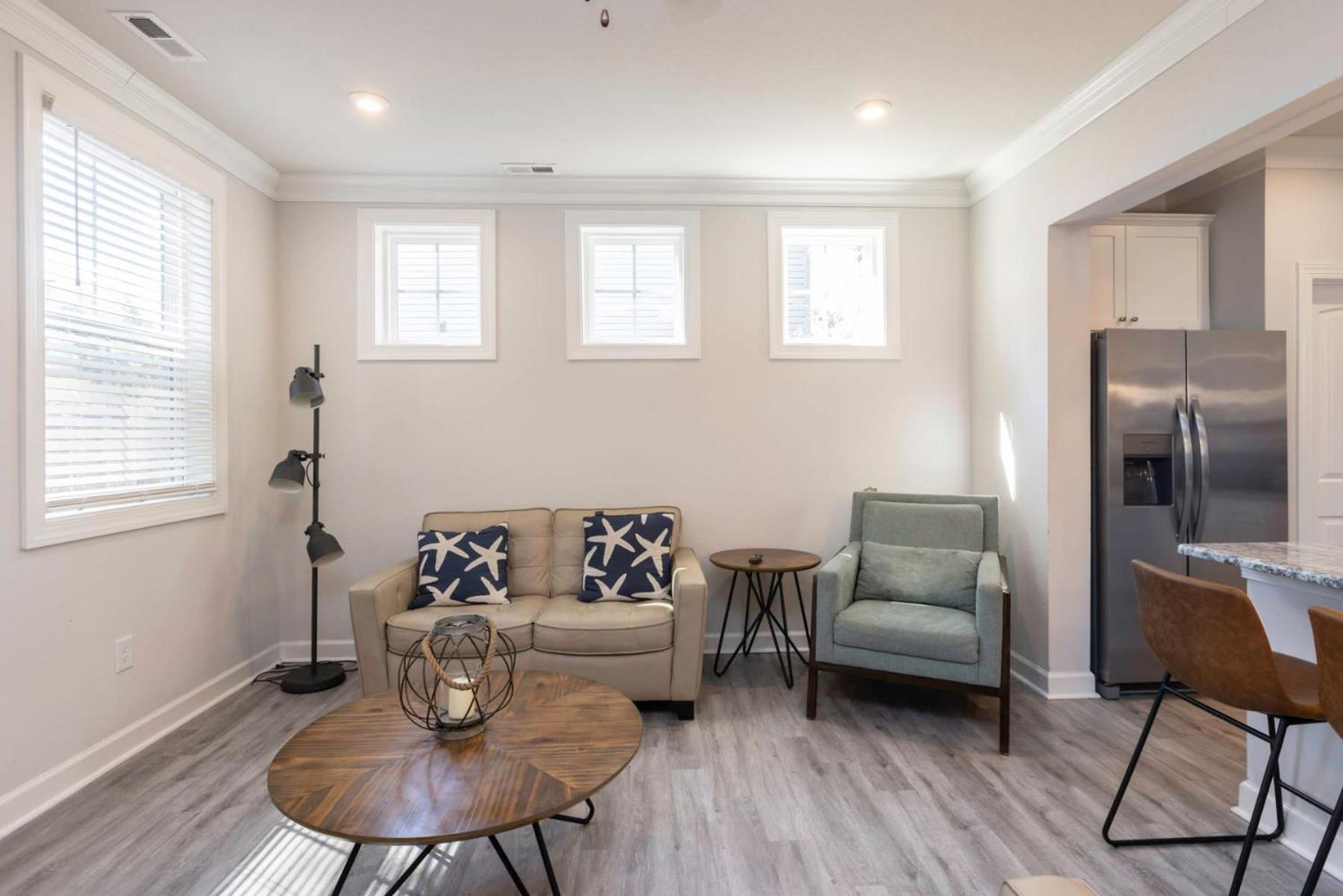 Family Room photo 1