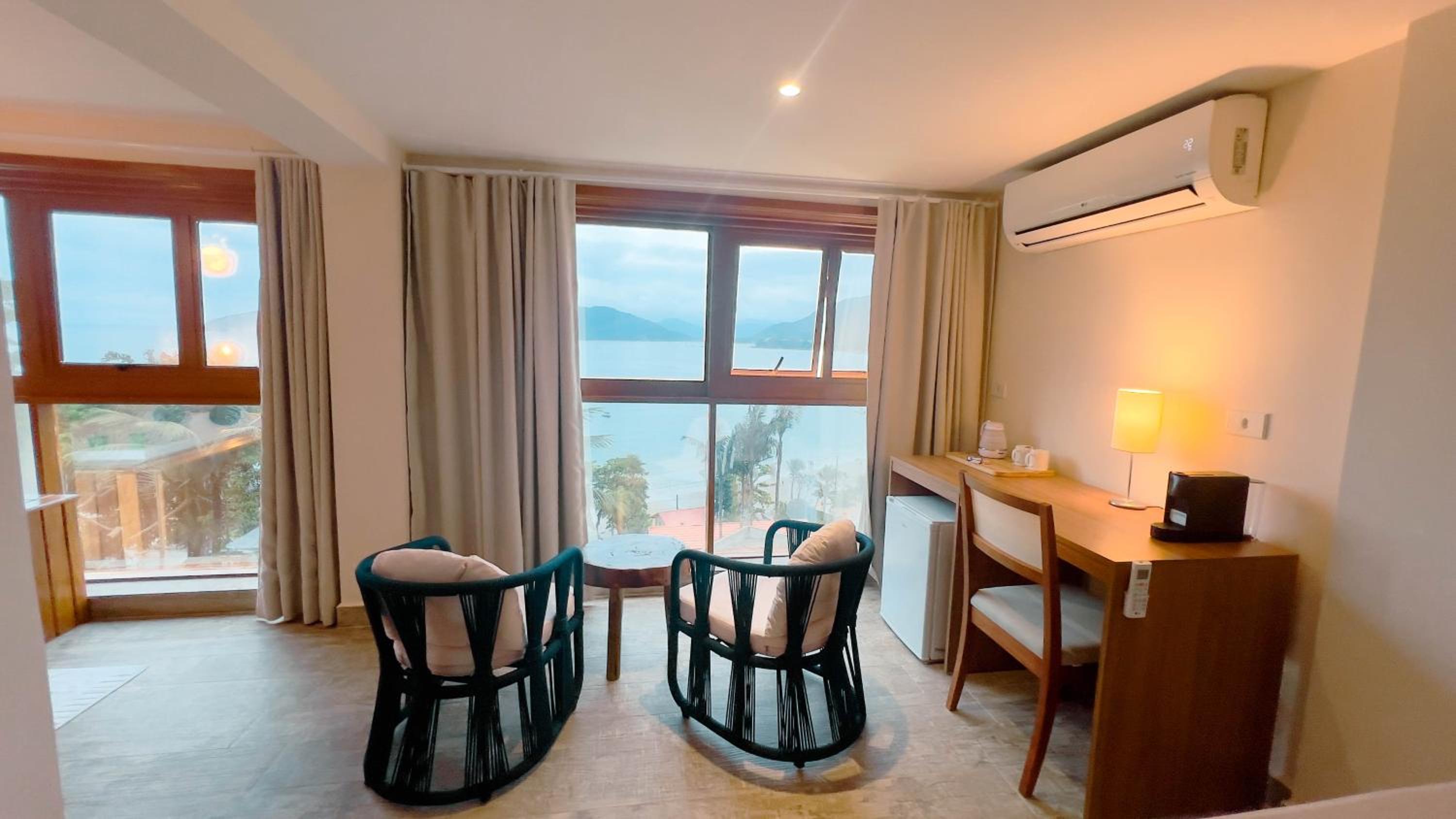 King Room with Sea View