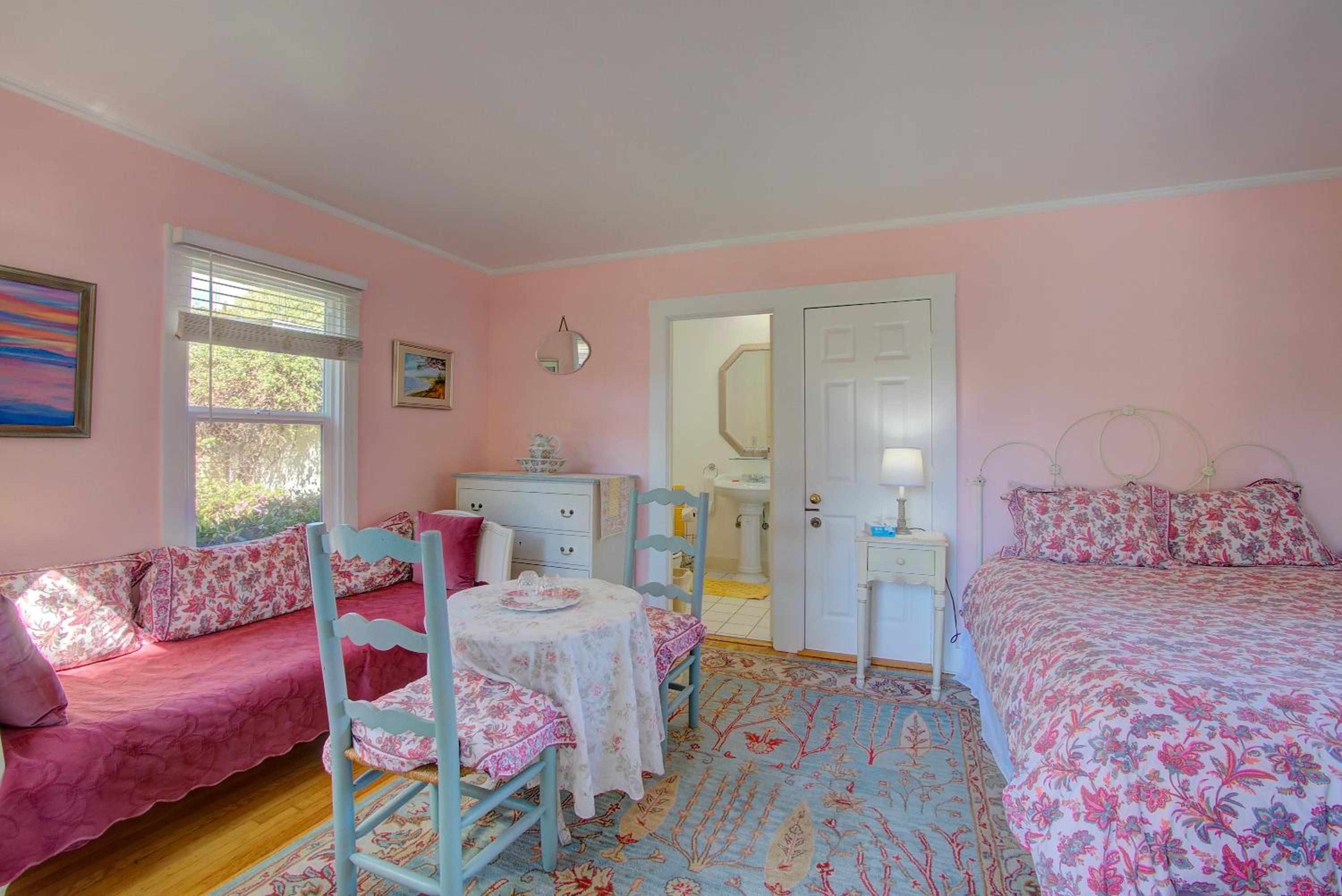 Standard Double Room photo 1