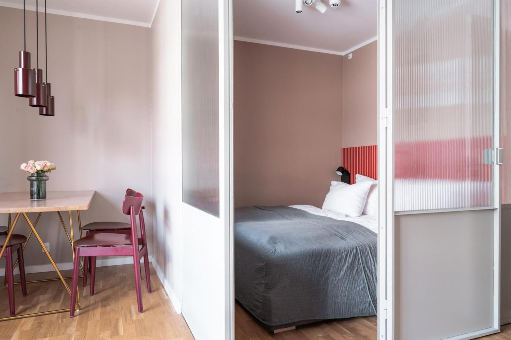 Two-Bedroom Apartment - Photo 11