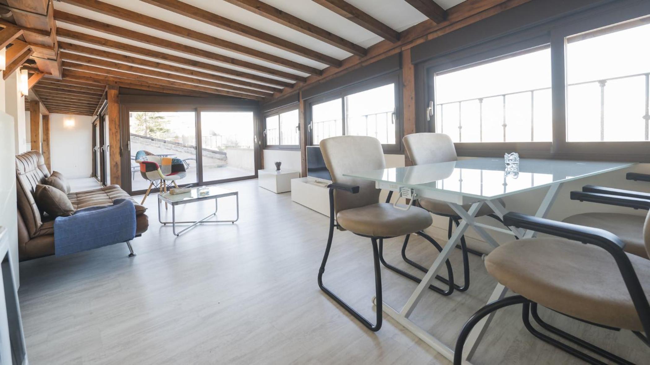 Penthouse Apartment - Photo 19