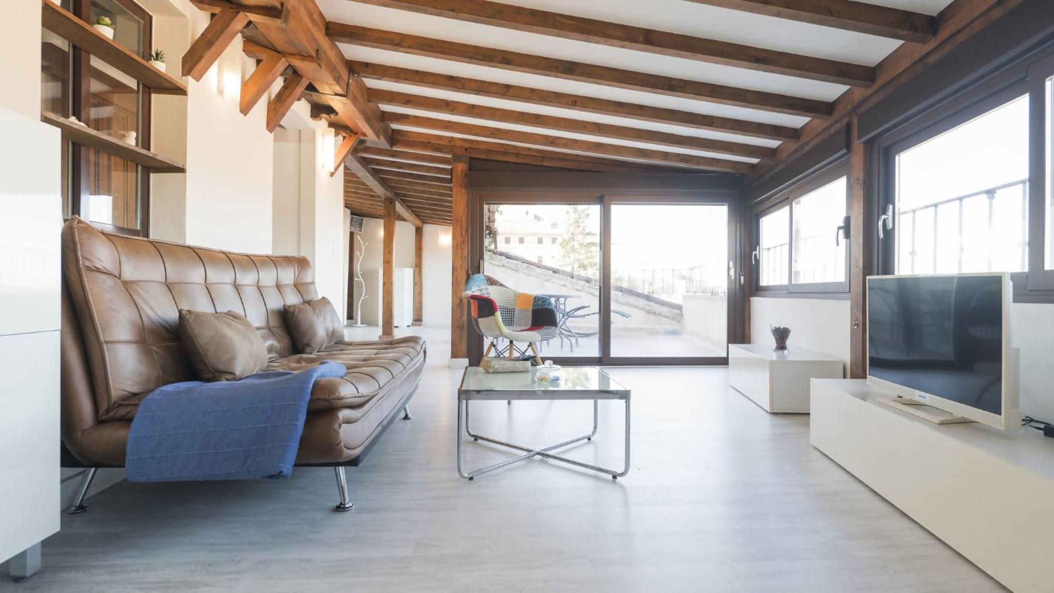 Penthouse Apartment - Photo 20