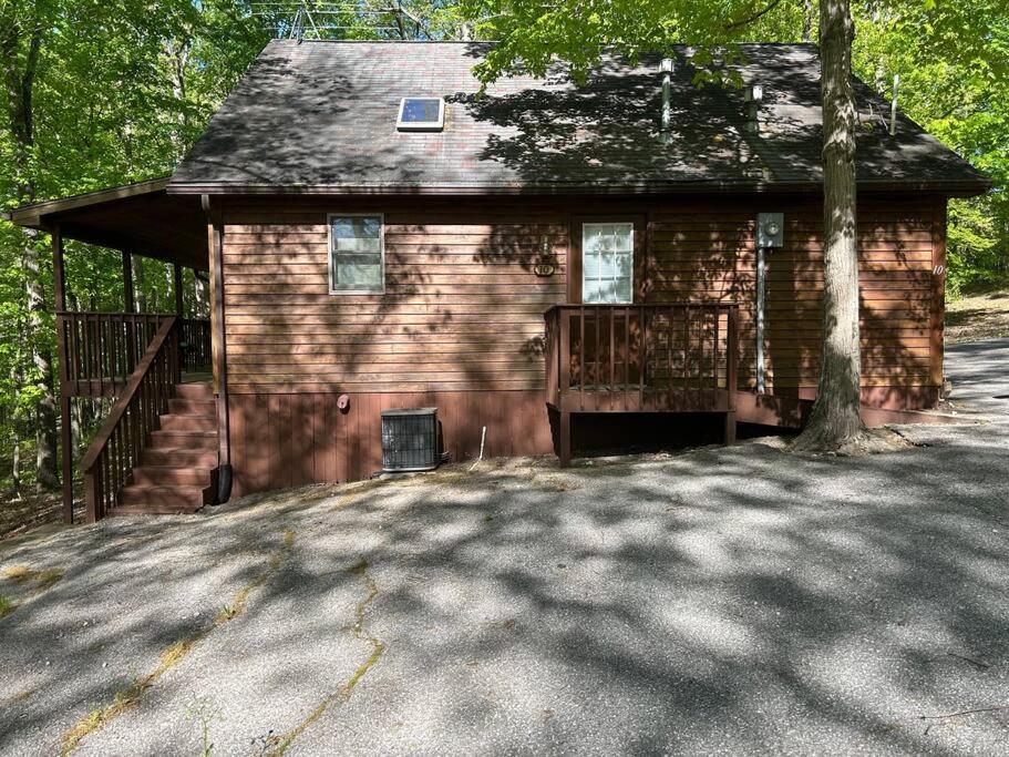 Two-Bedroom House photo 2