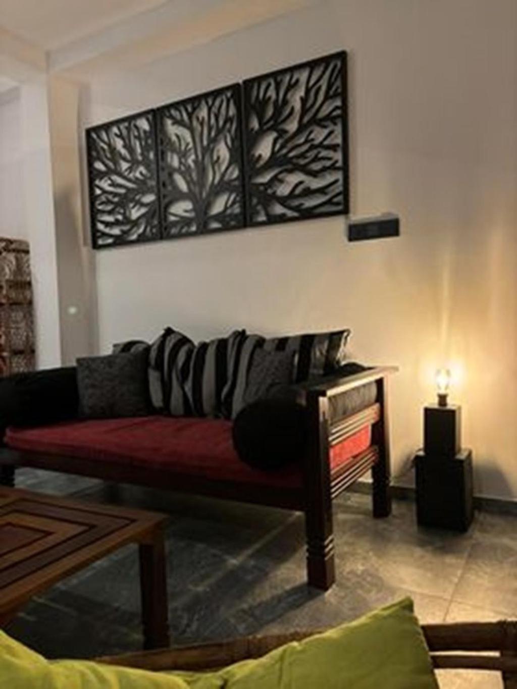 Villa photo 2
