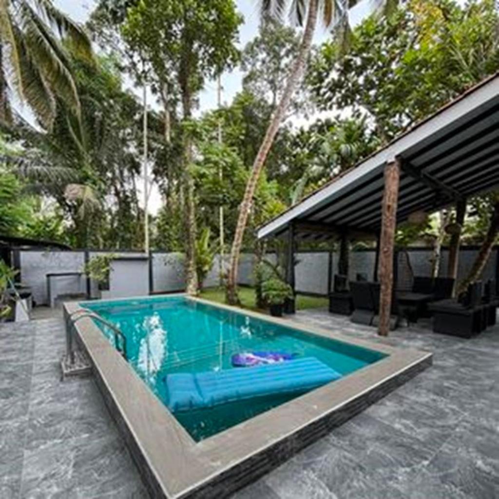 Villa photo 3