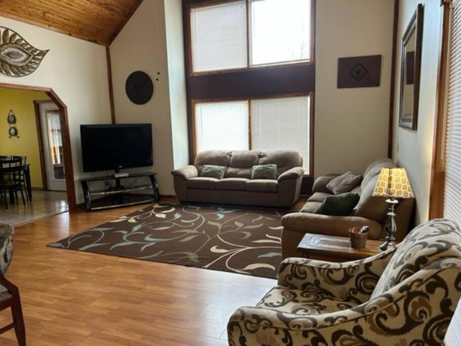 Four-Bedroom House photo 1