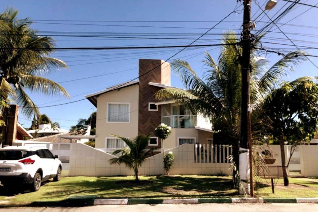 Five-Bedroom House photo 2