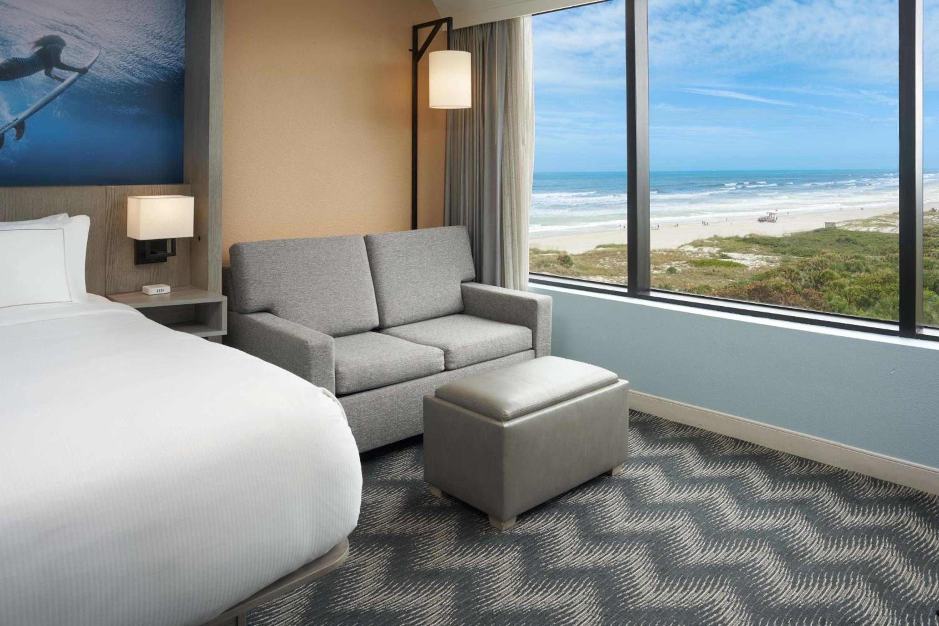 Deluxe King Room - Photo 3