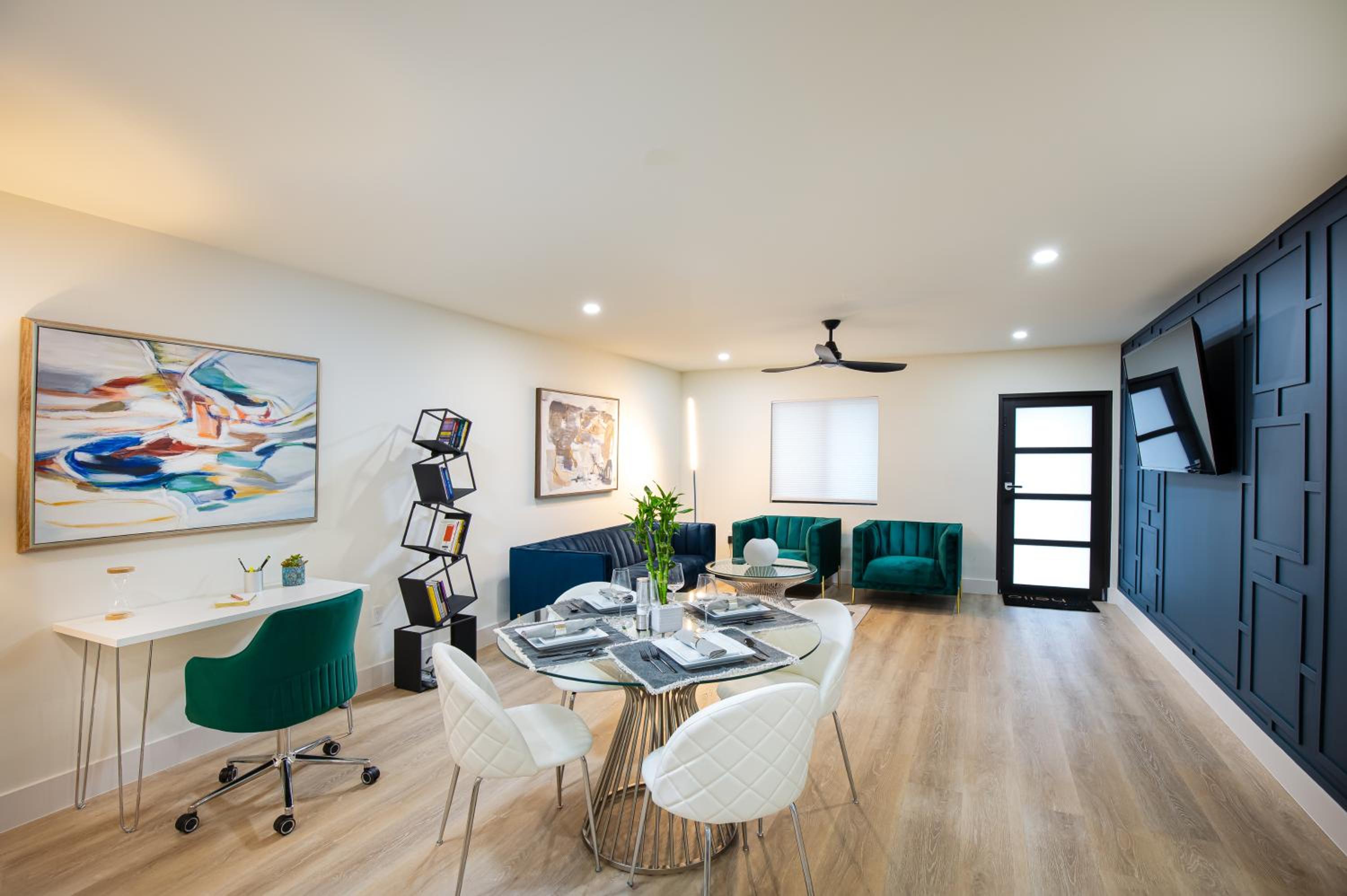 Two-Bedroom House photo 1