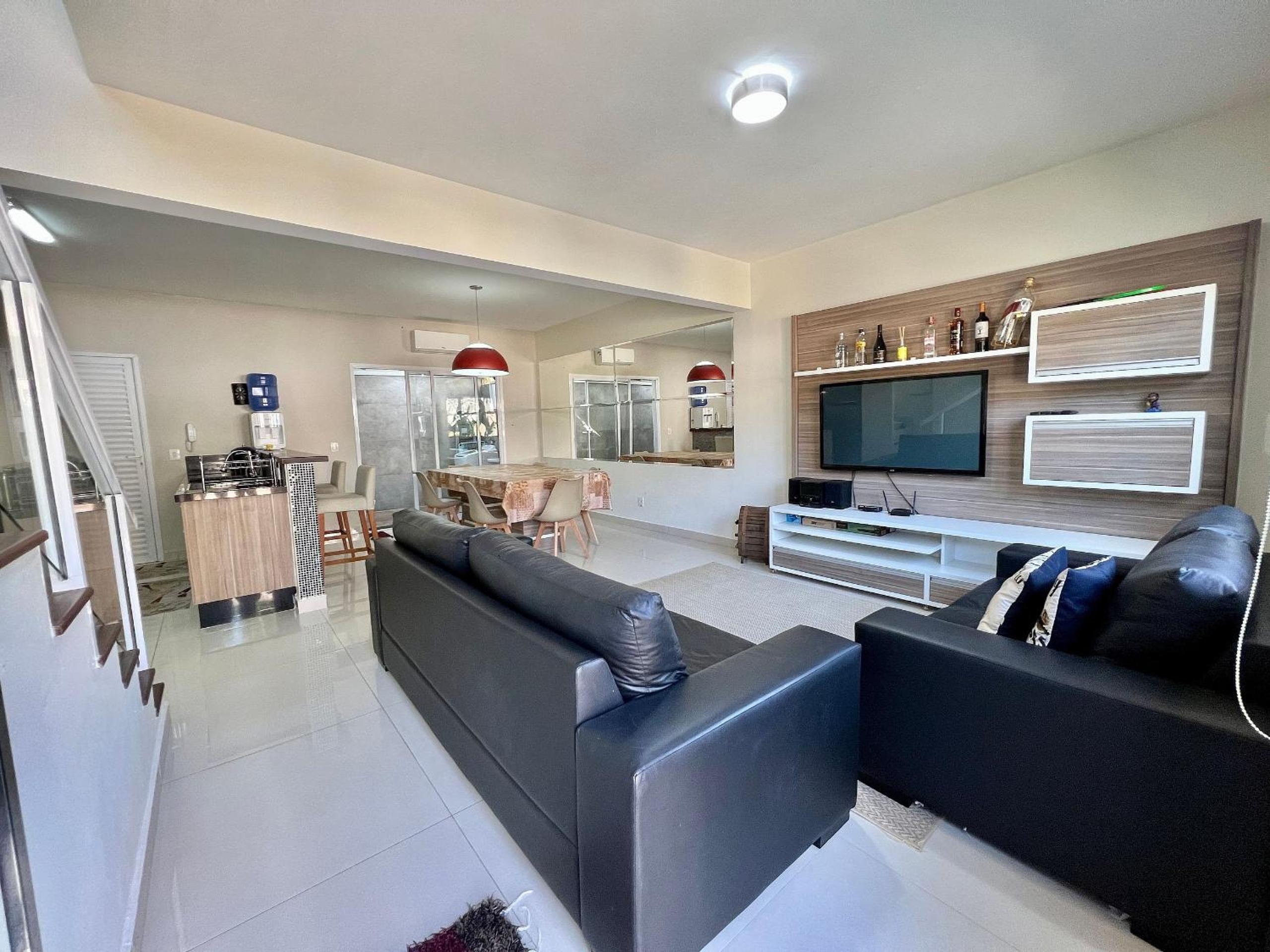 Villa photo 1