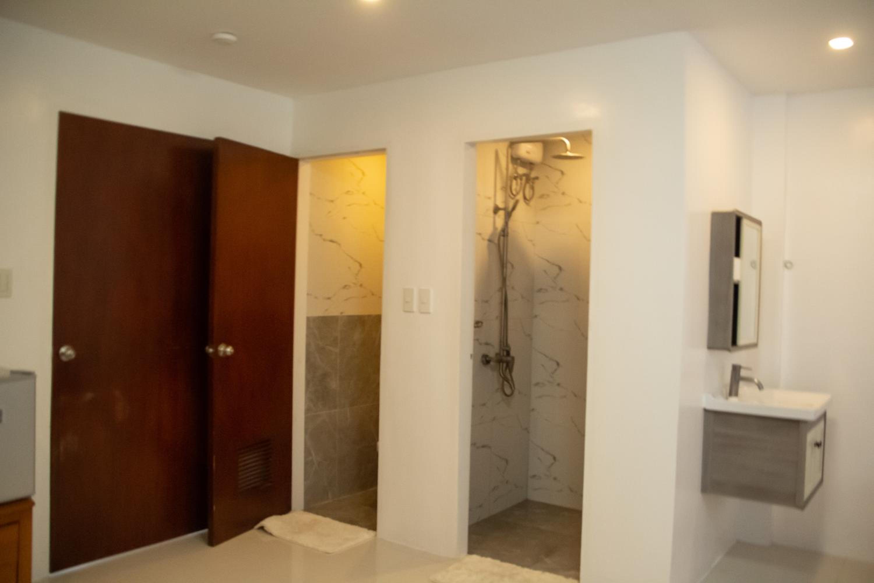 Deluxe Family Room - Photo 15