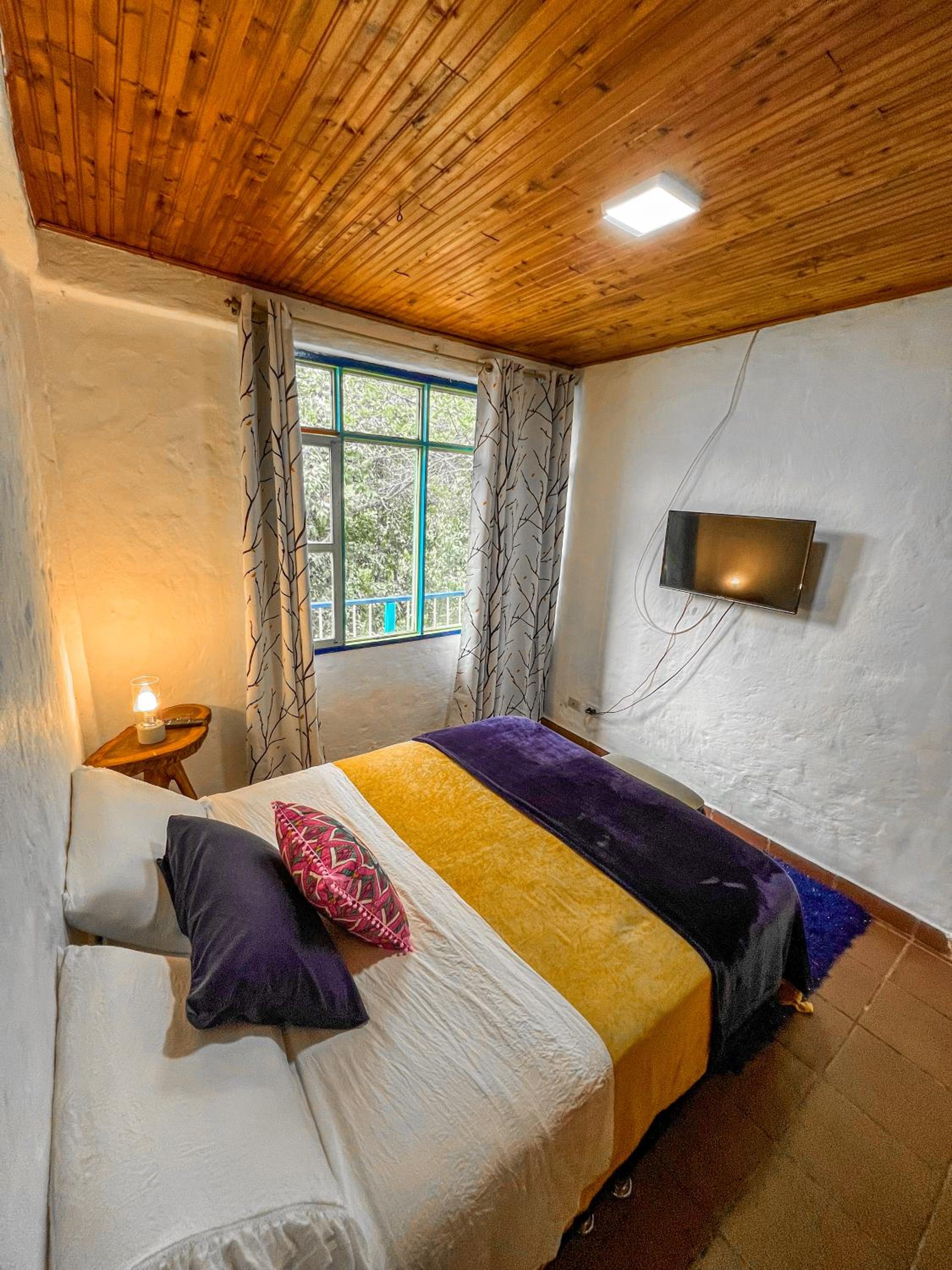 Double Room with Private Bathroom photo 1