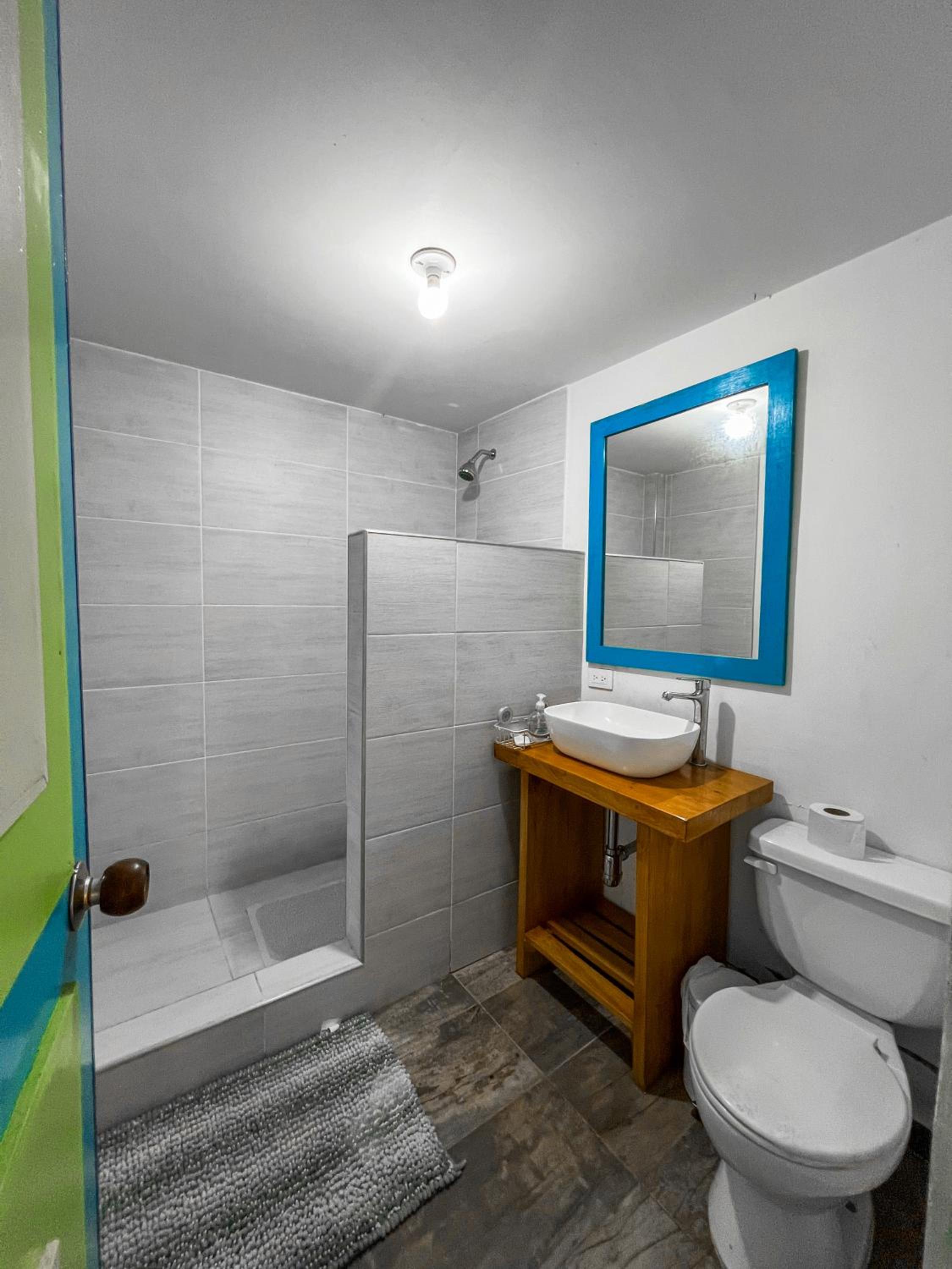 Double Room with Private Bathroom photo 2