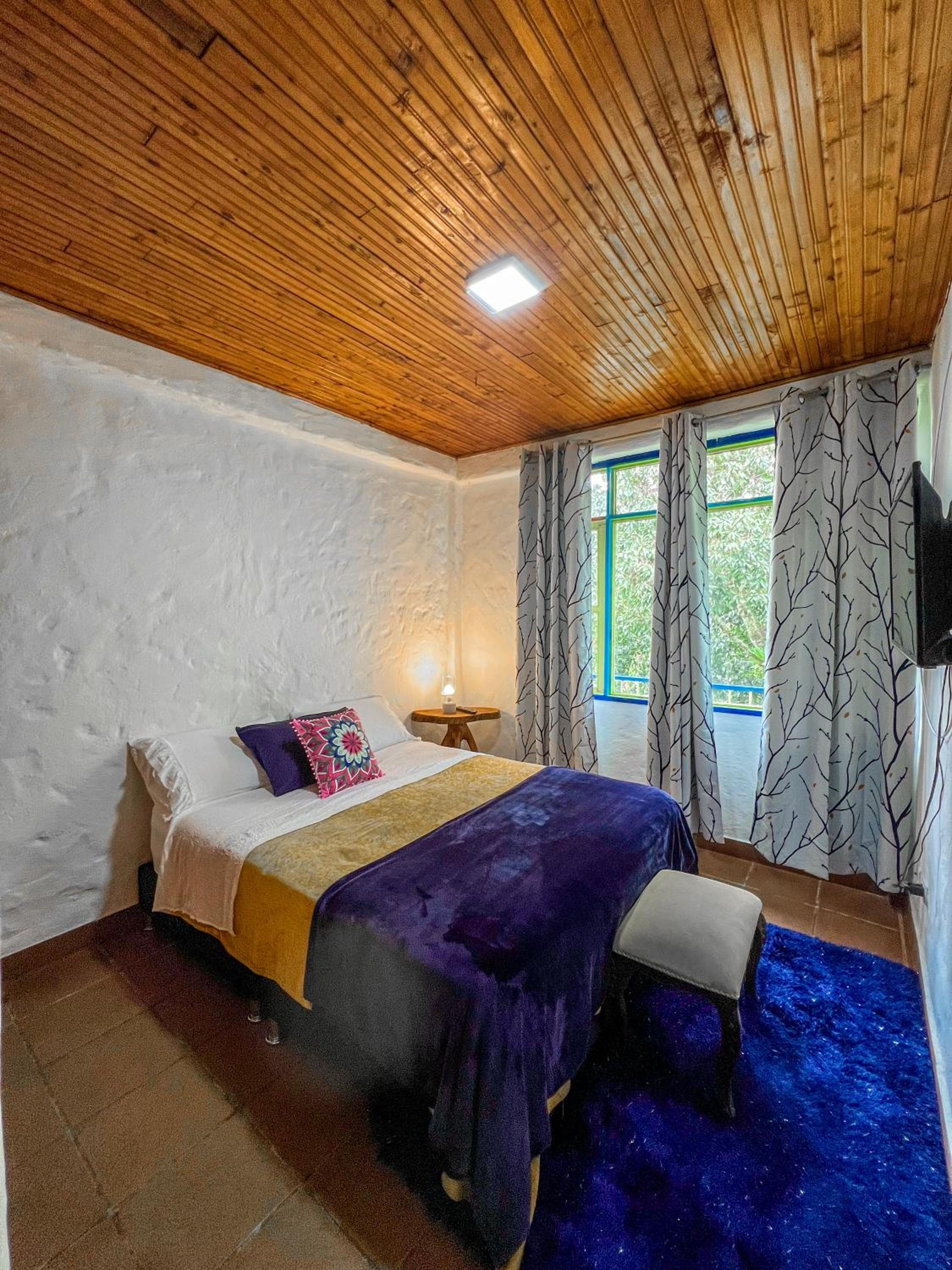 Double Room with Private Bathroom photo 3