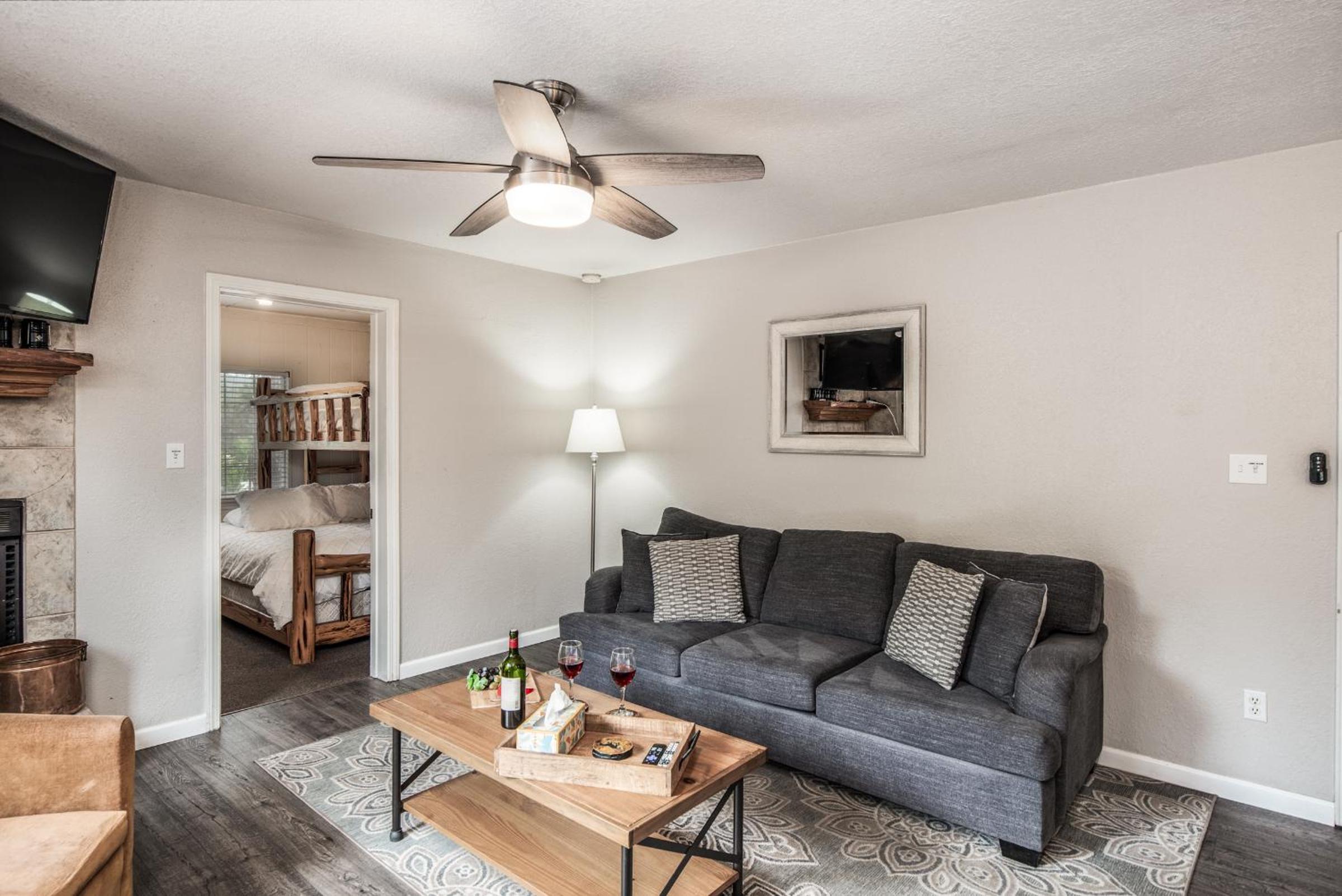Three-Bedroom House photo 1