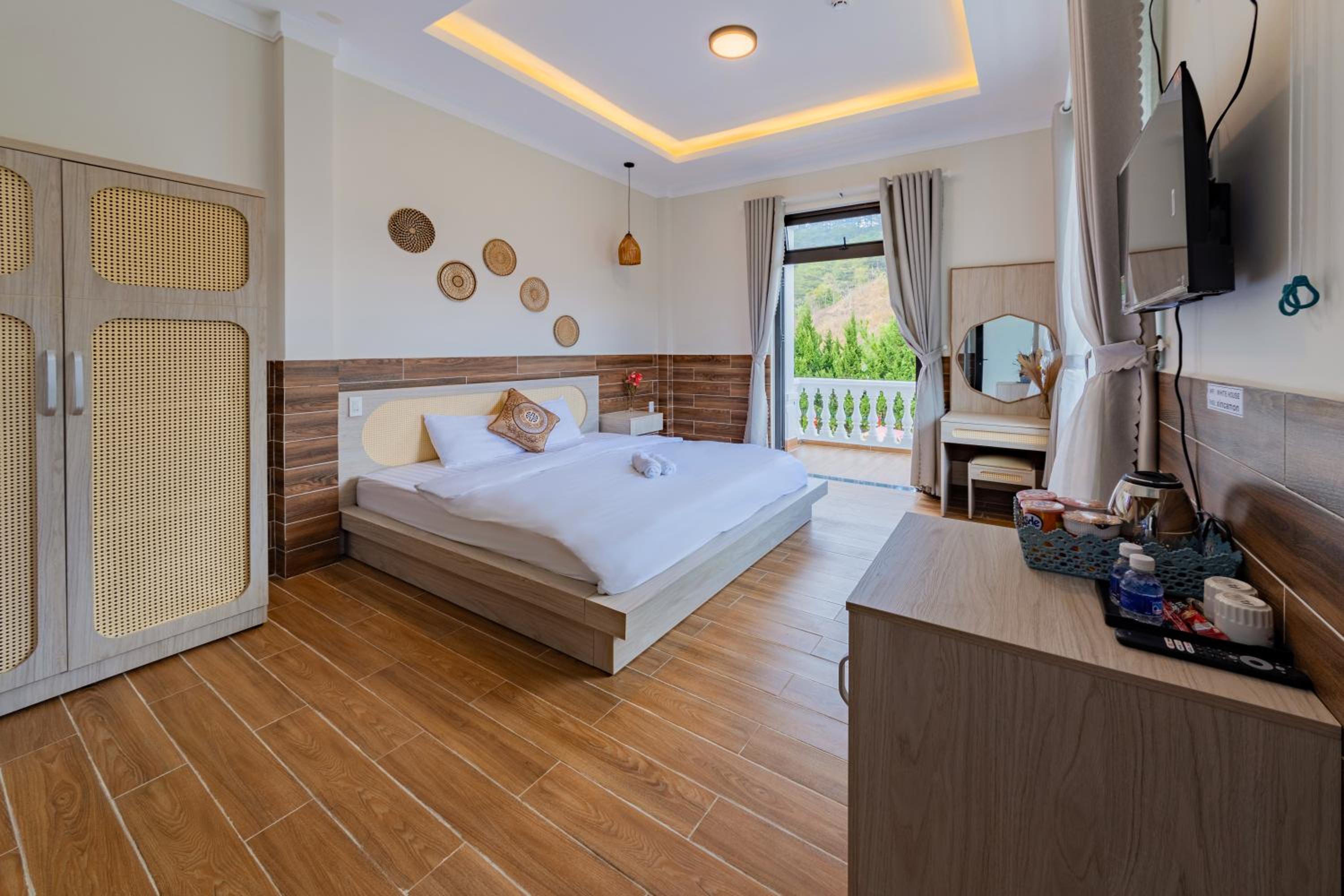 Deluxe Double Room - Photo 1