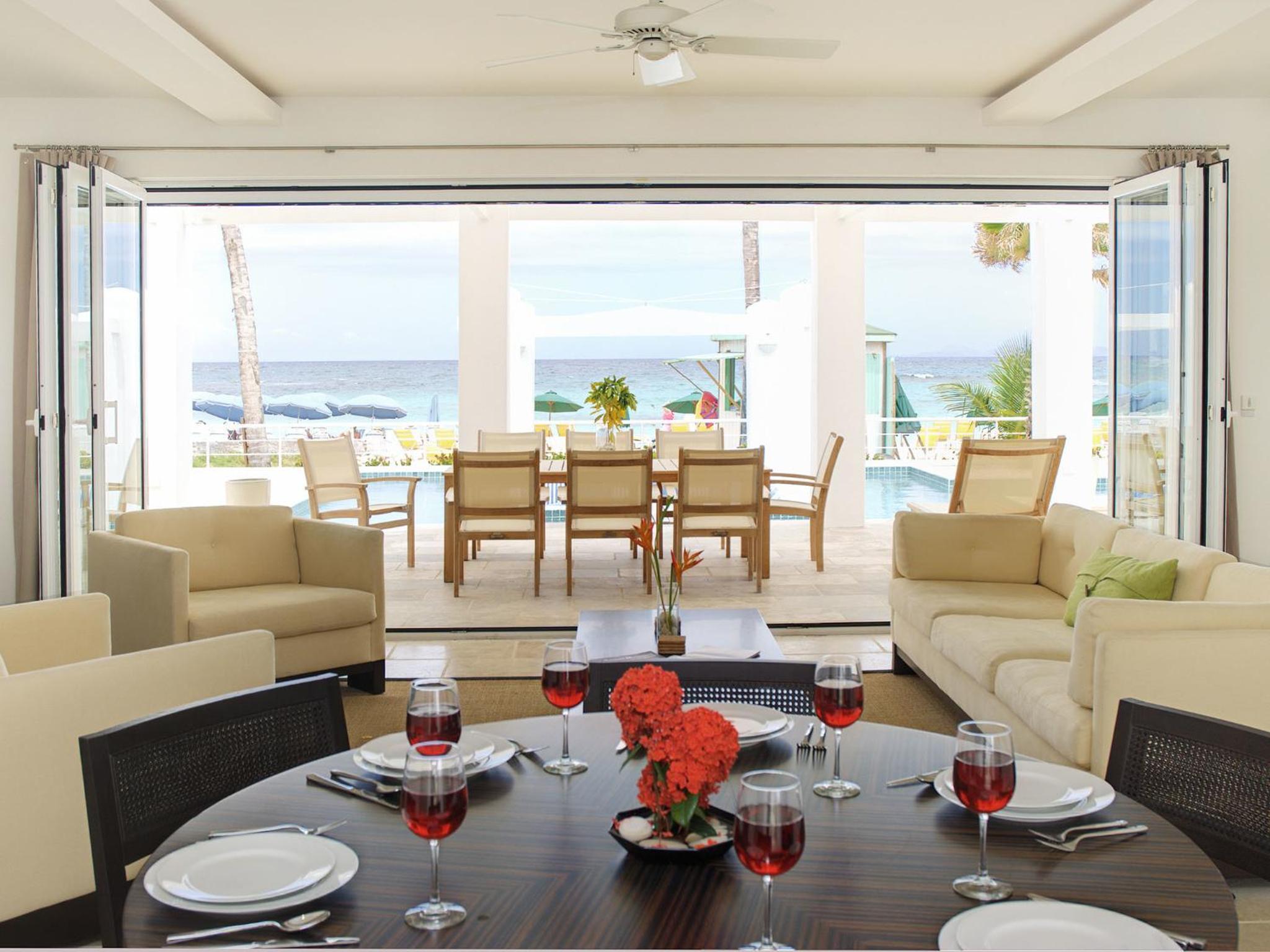 Three-Bedroom Beach View Villa photo 2