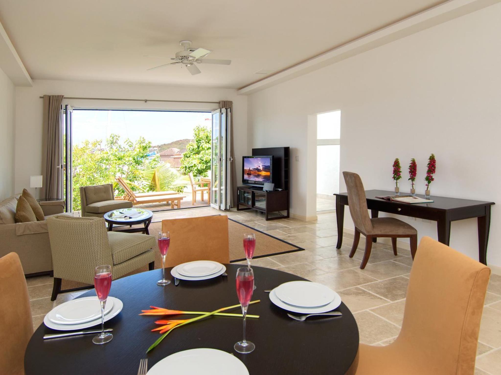 Two Bedroom Marina View Townhouse photo 1