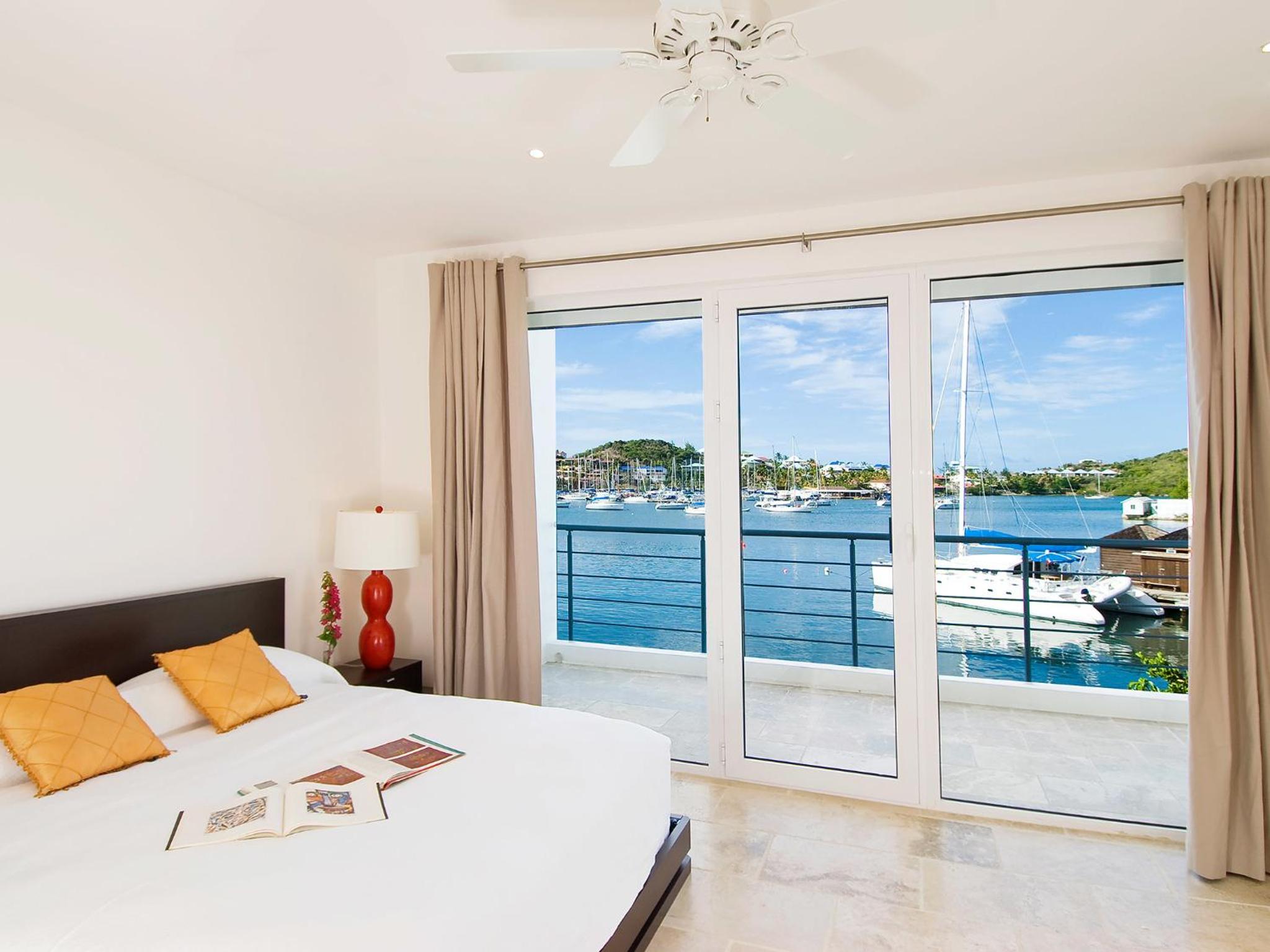 Two Bedroom Marina View Townhouse photo 2