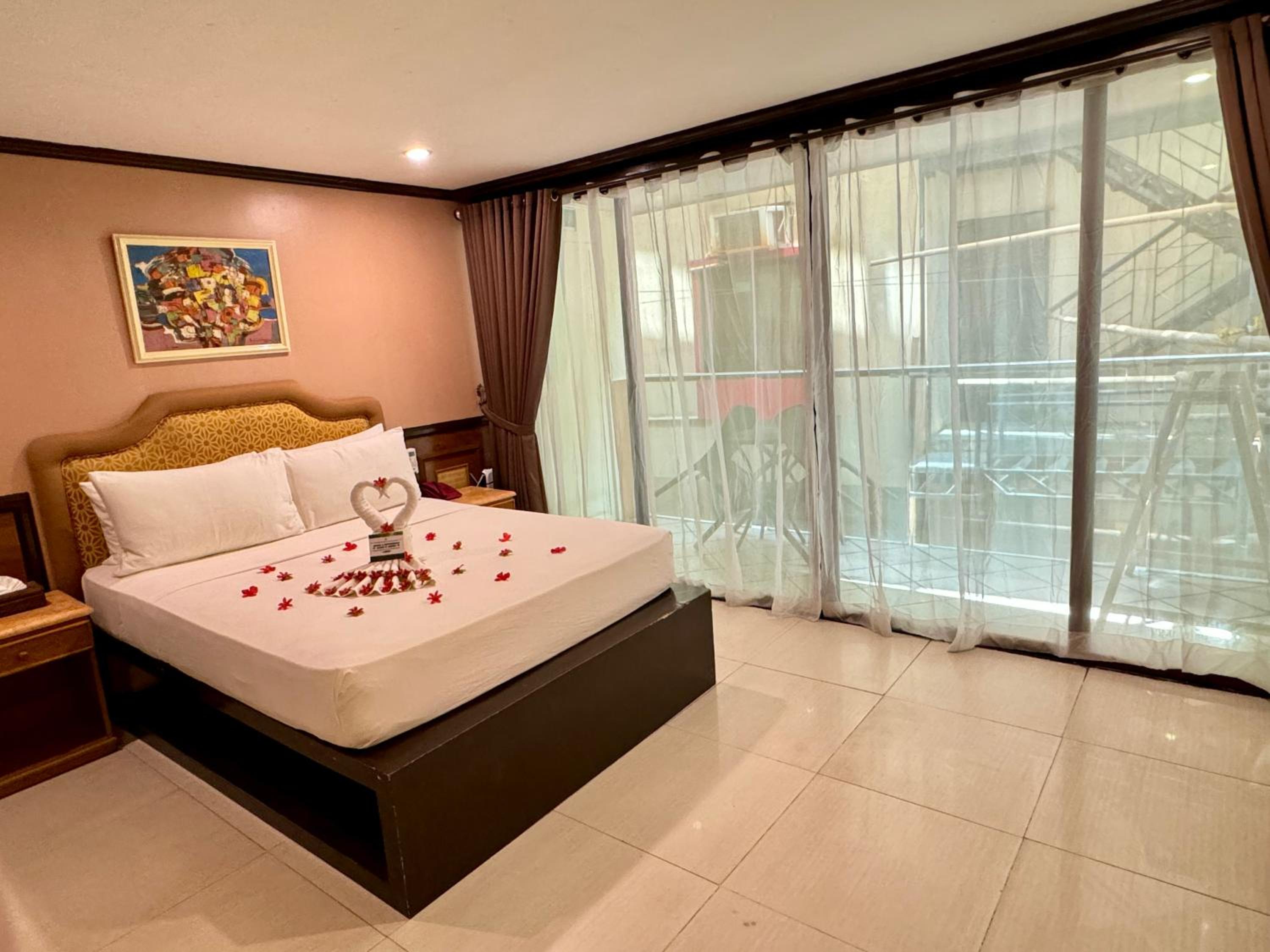 Deluxe Room with Balcony