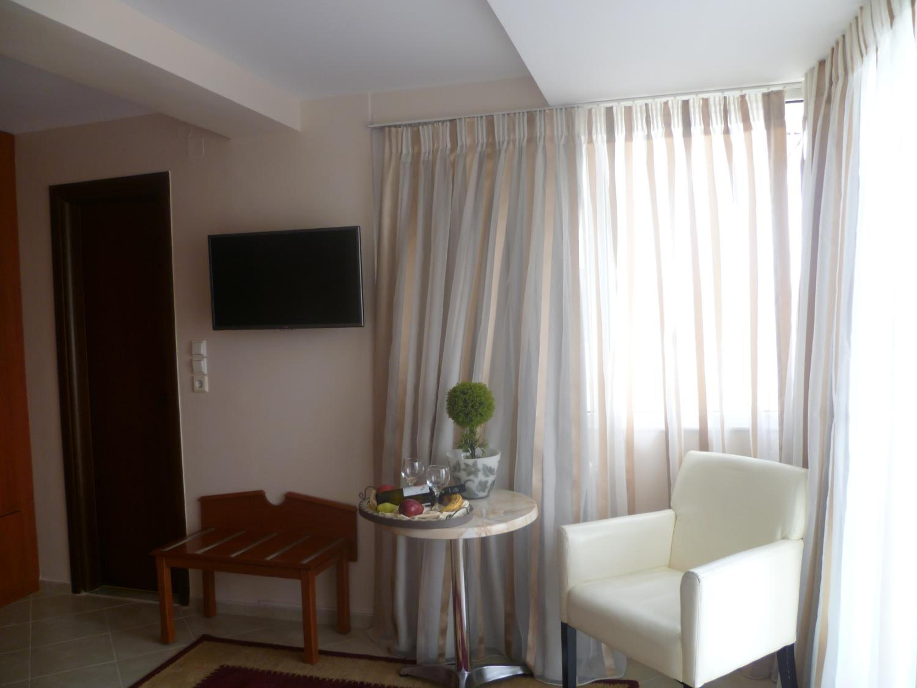 מלון טריטון פיראוס — Economy Double or Twin Room without Balcony