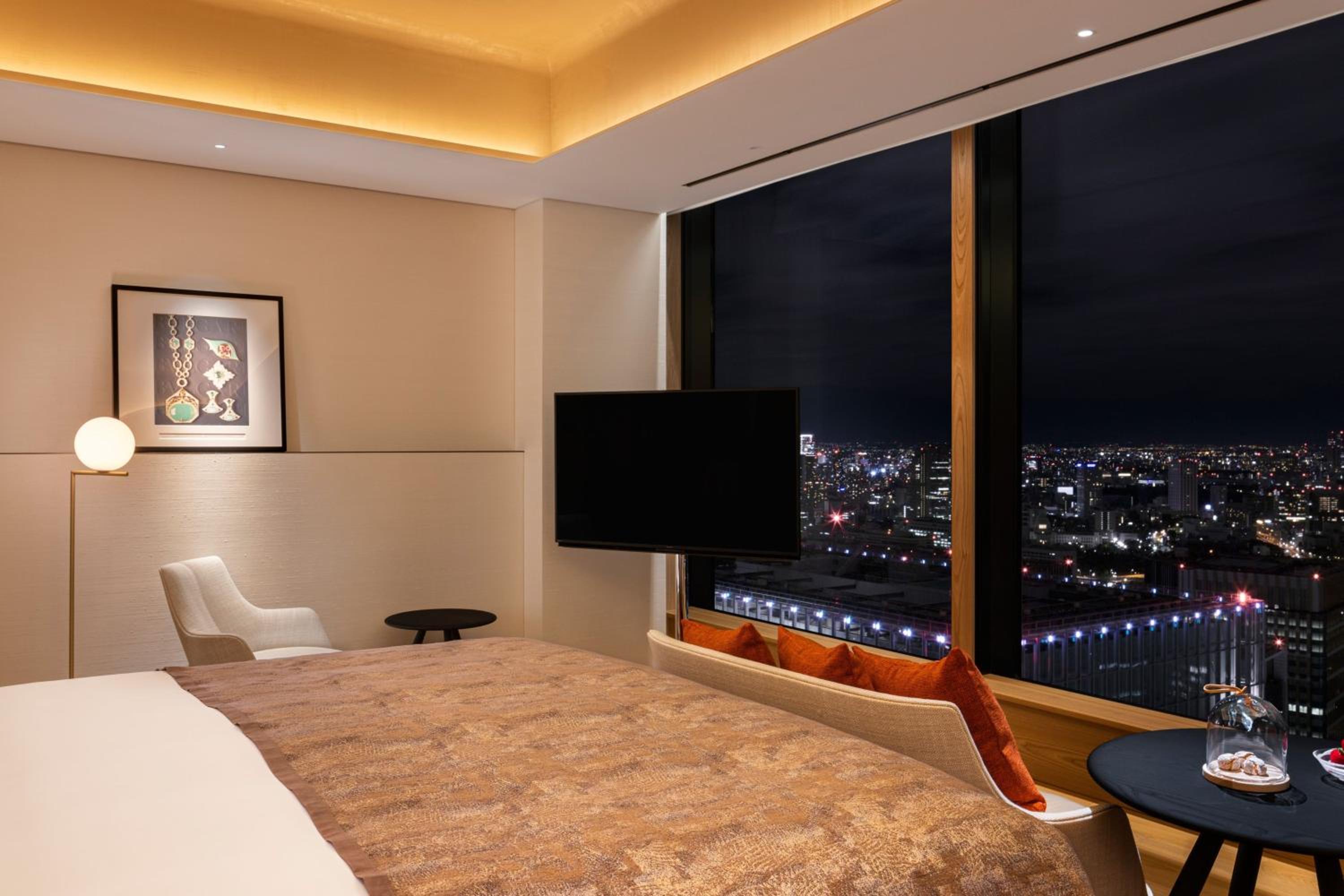 Premium King Room with Garden View
