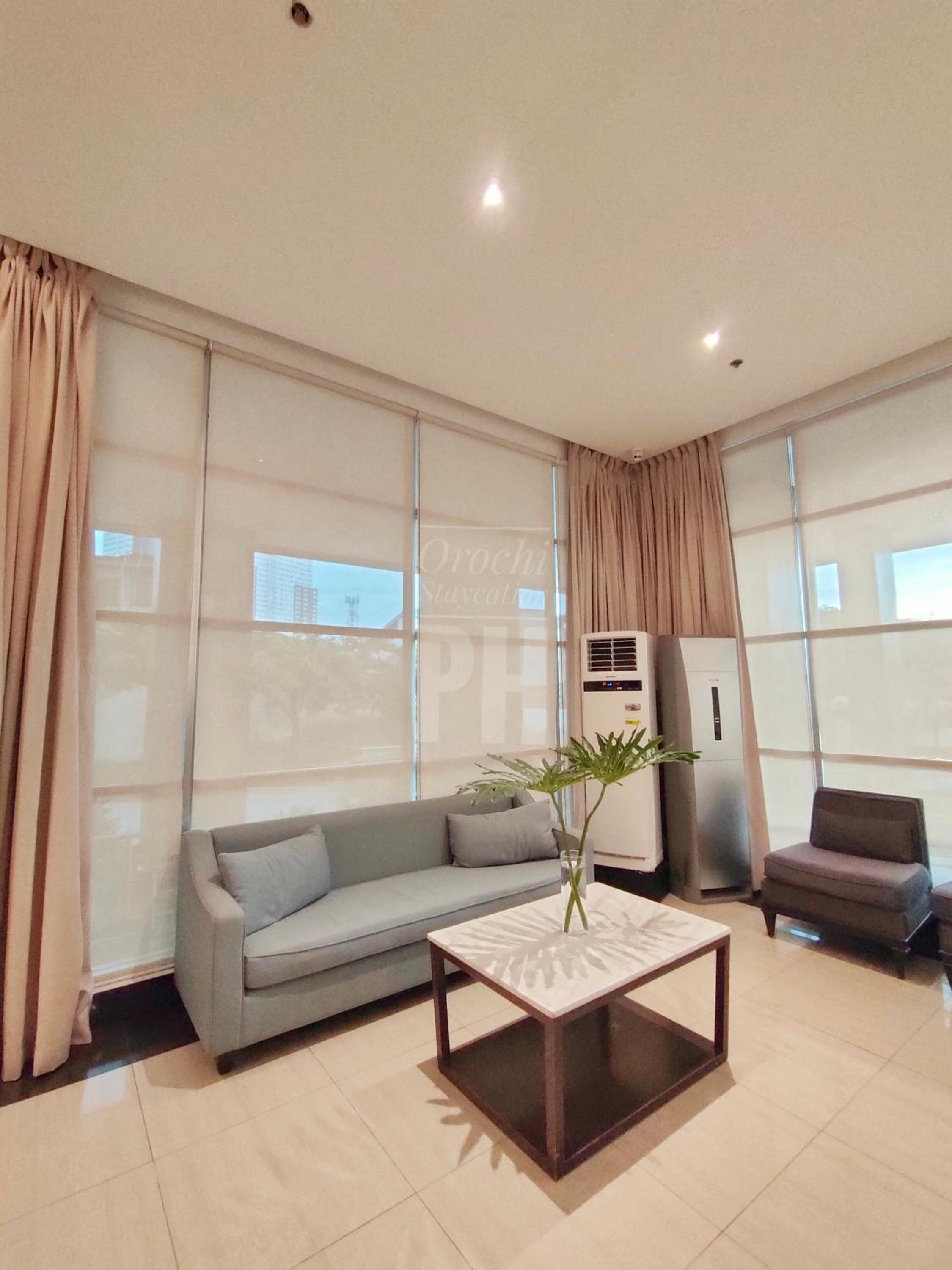 One-Bedroom Apartment - Photo 5