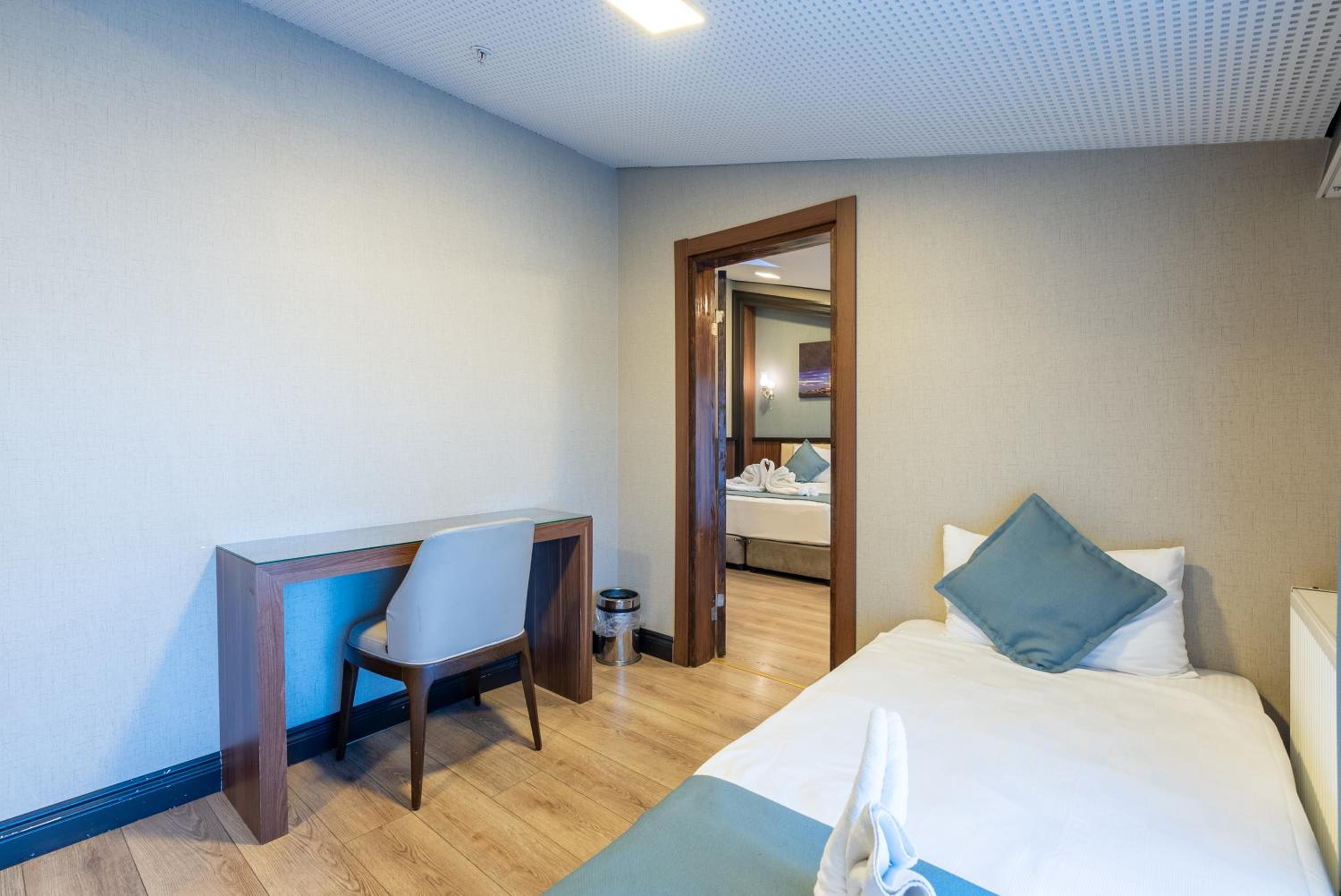 Family Suite photo 3