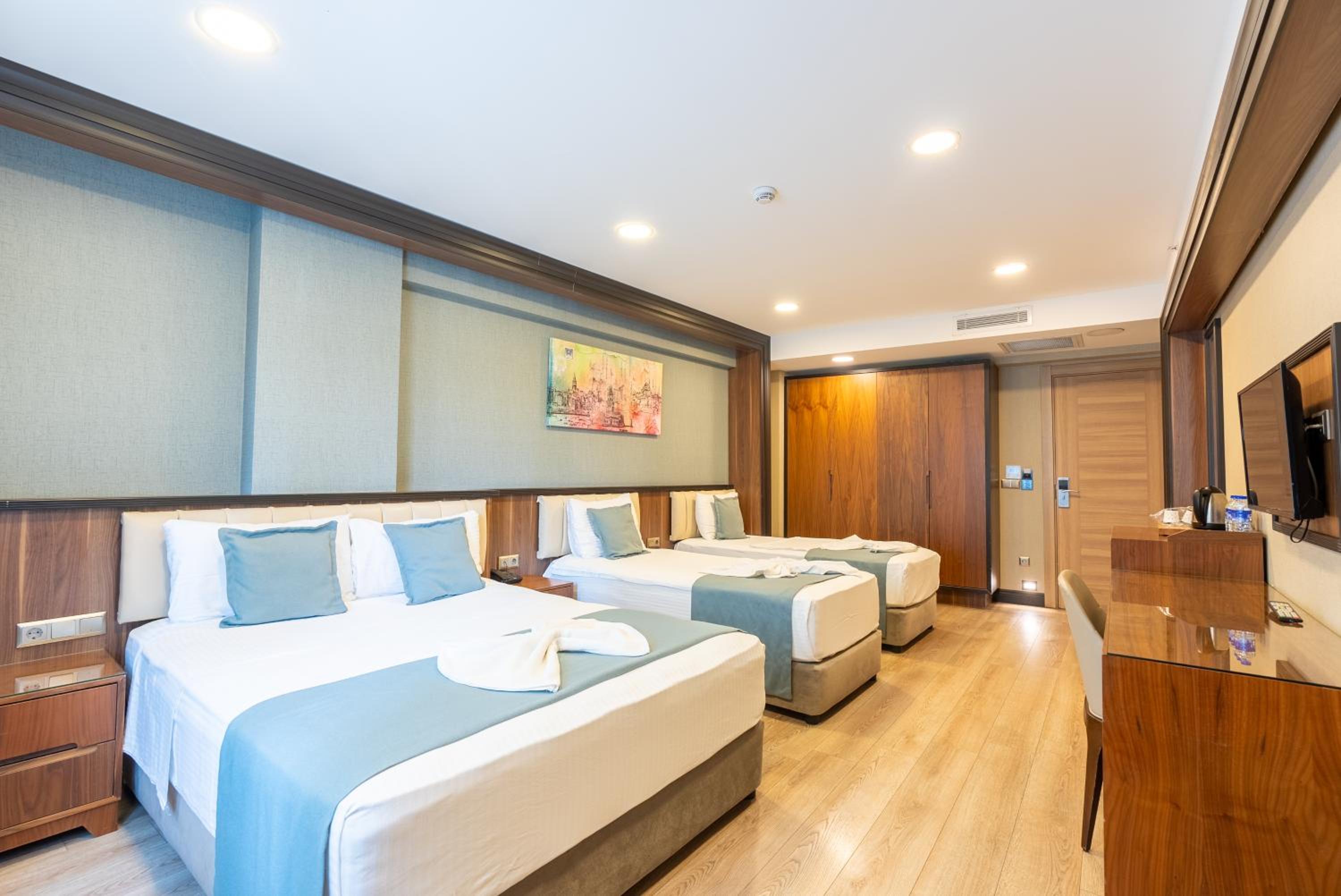 Standard Quadruple Room photo 1